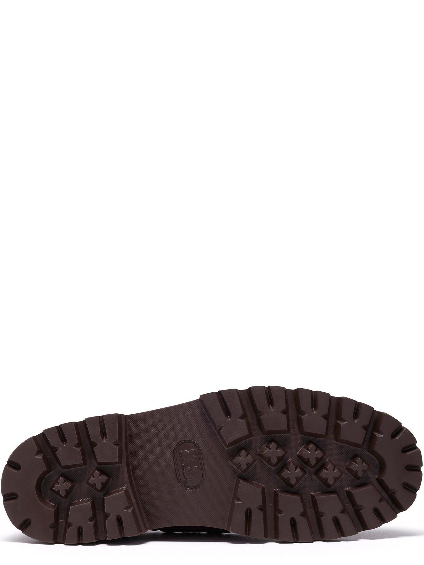 clarks-cleyhill-boat-leather-shoes-browndetail