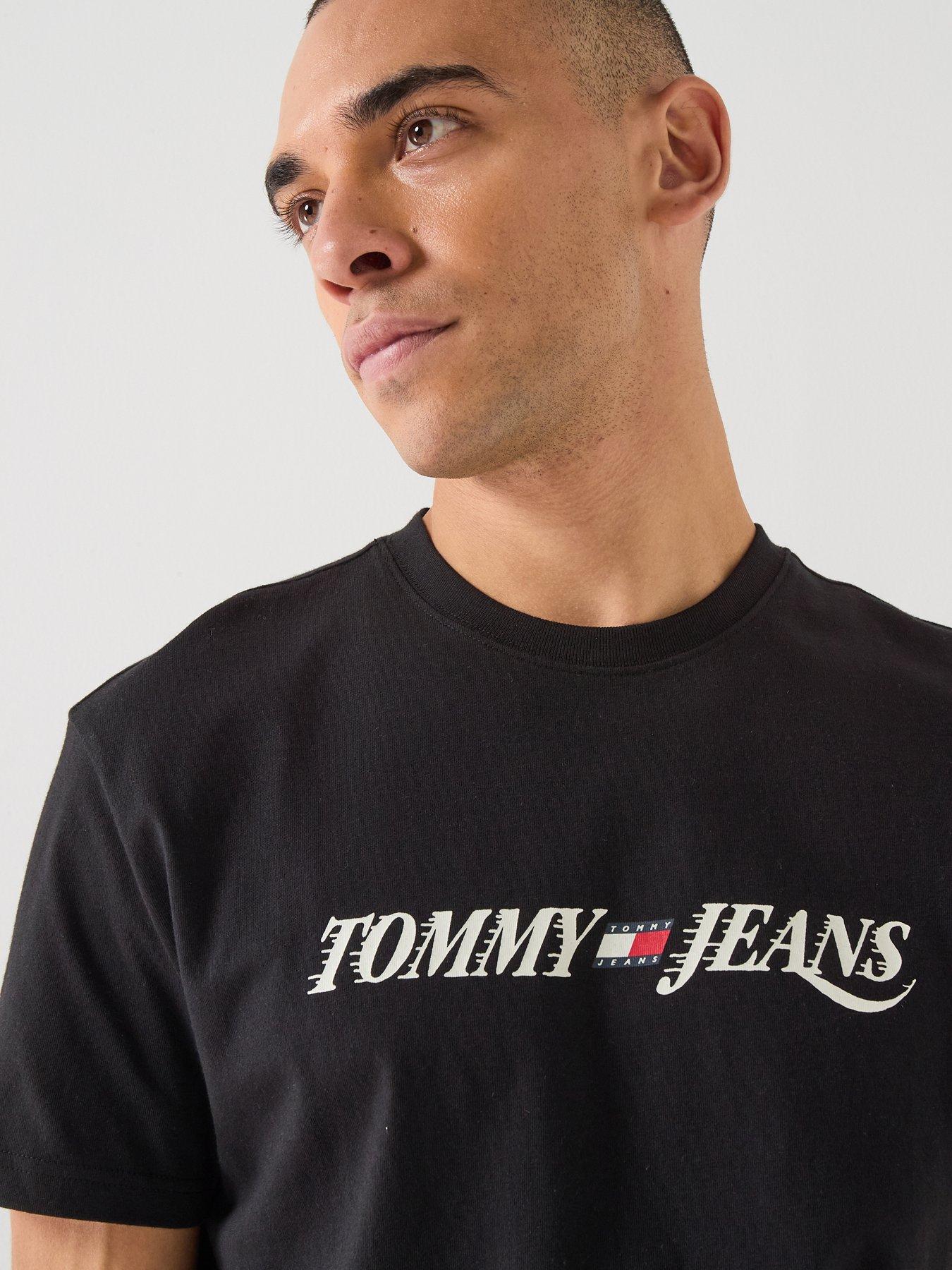 tommy-jeans-regular-fit-vintage-la-t-shirt-blackoutfit