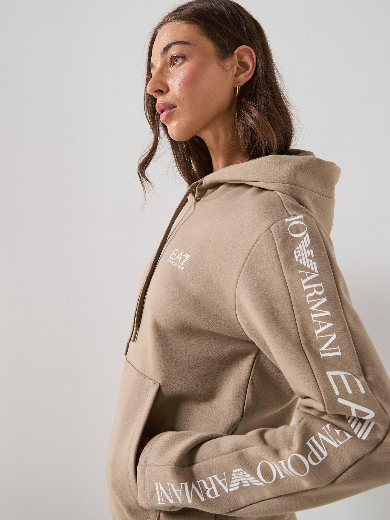 ea7-emporio-armani-train-extended-logo-tracksuit-brownoutfit