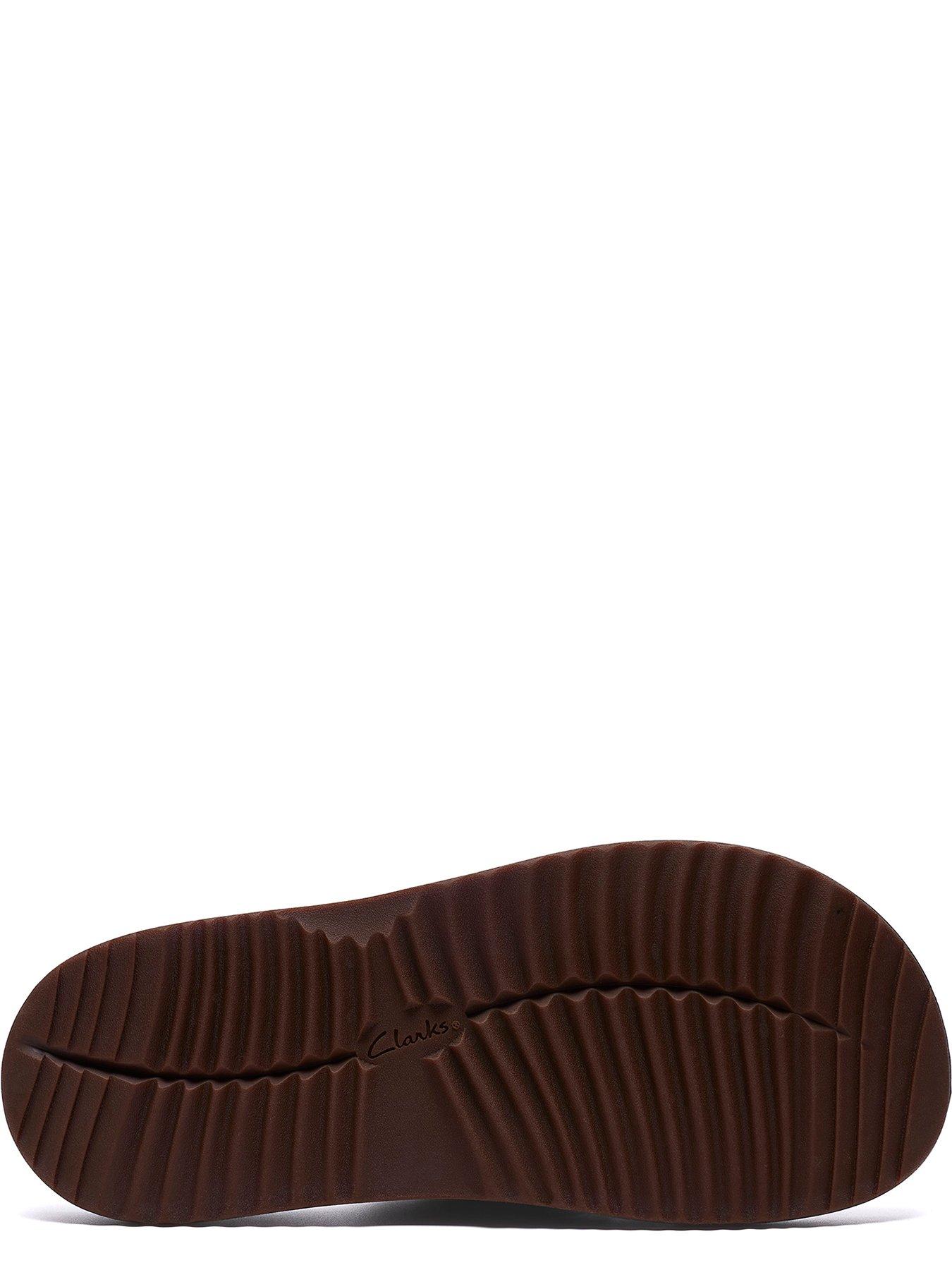 clarks-brinkley-sliders-dark-browndetail