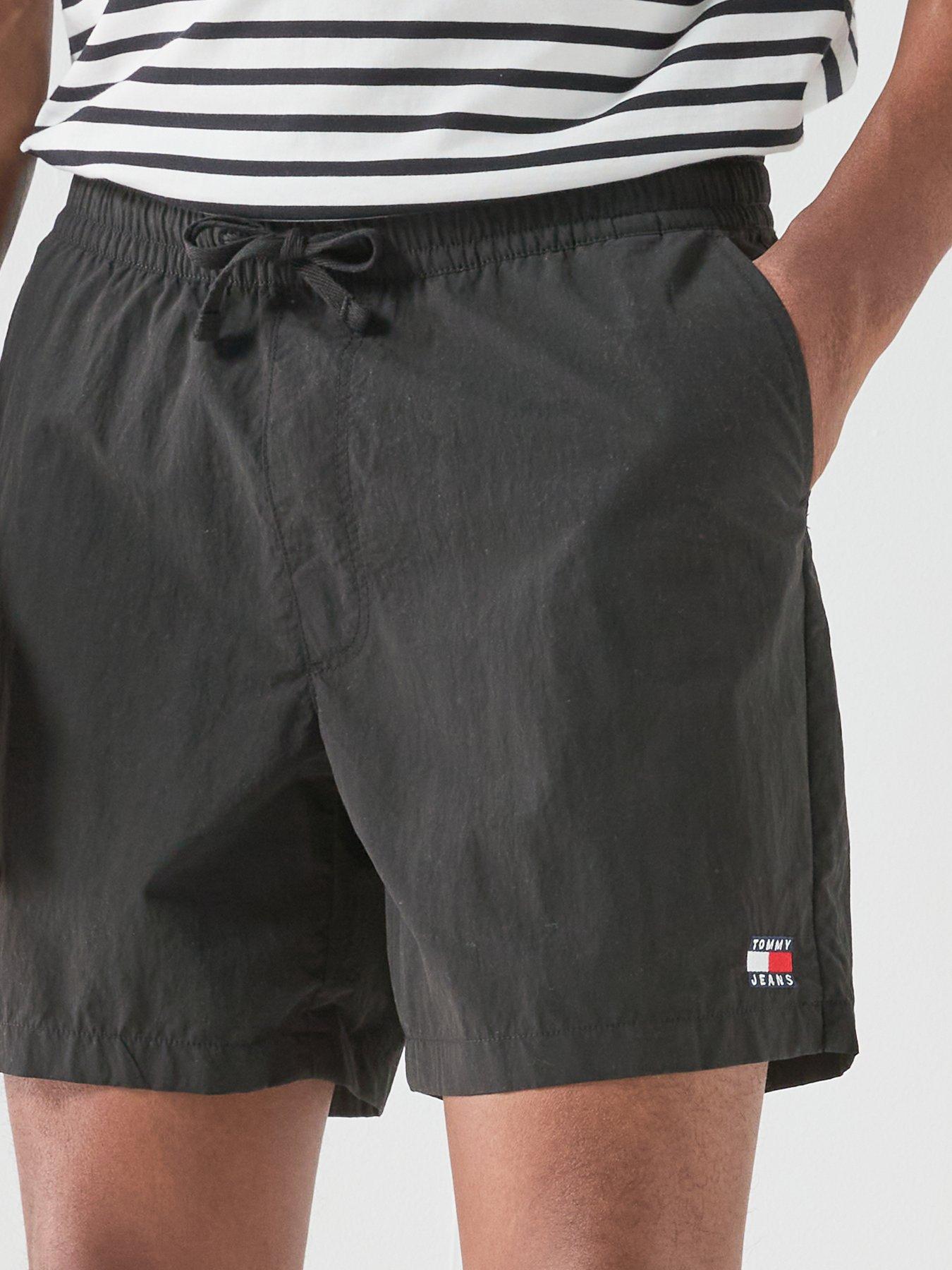 tommy-jeans-nylon-club-shorts-blackoutfit