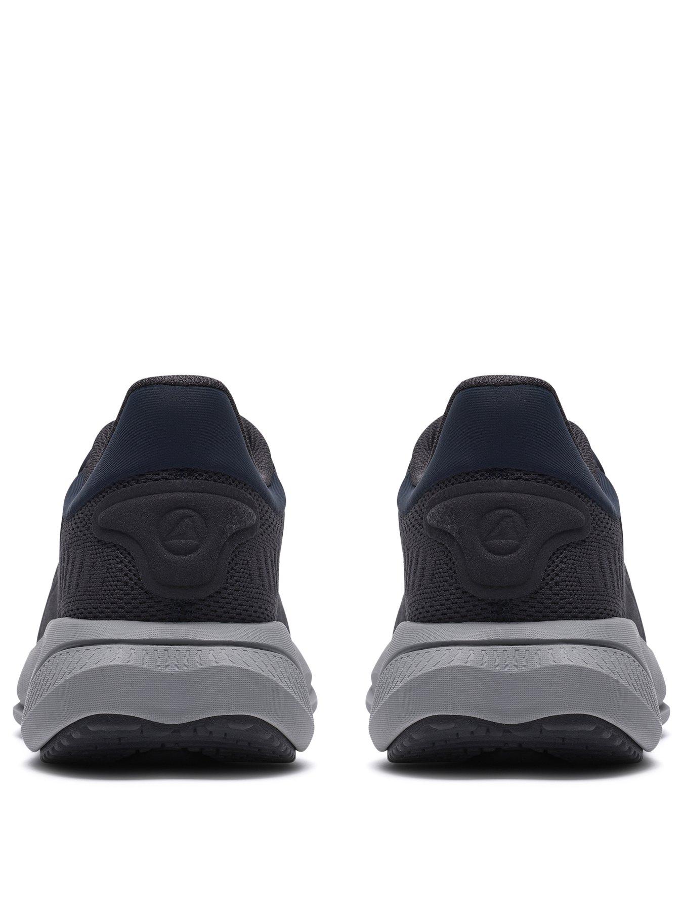 clarks-pace-move-trainer-navyback