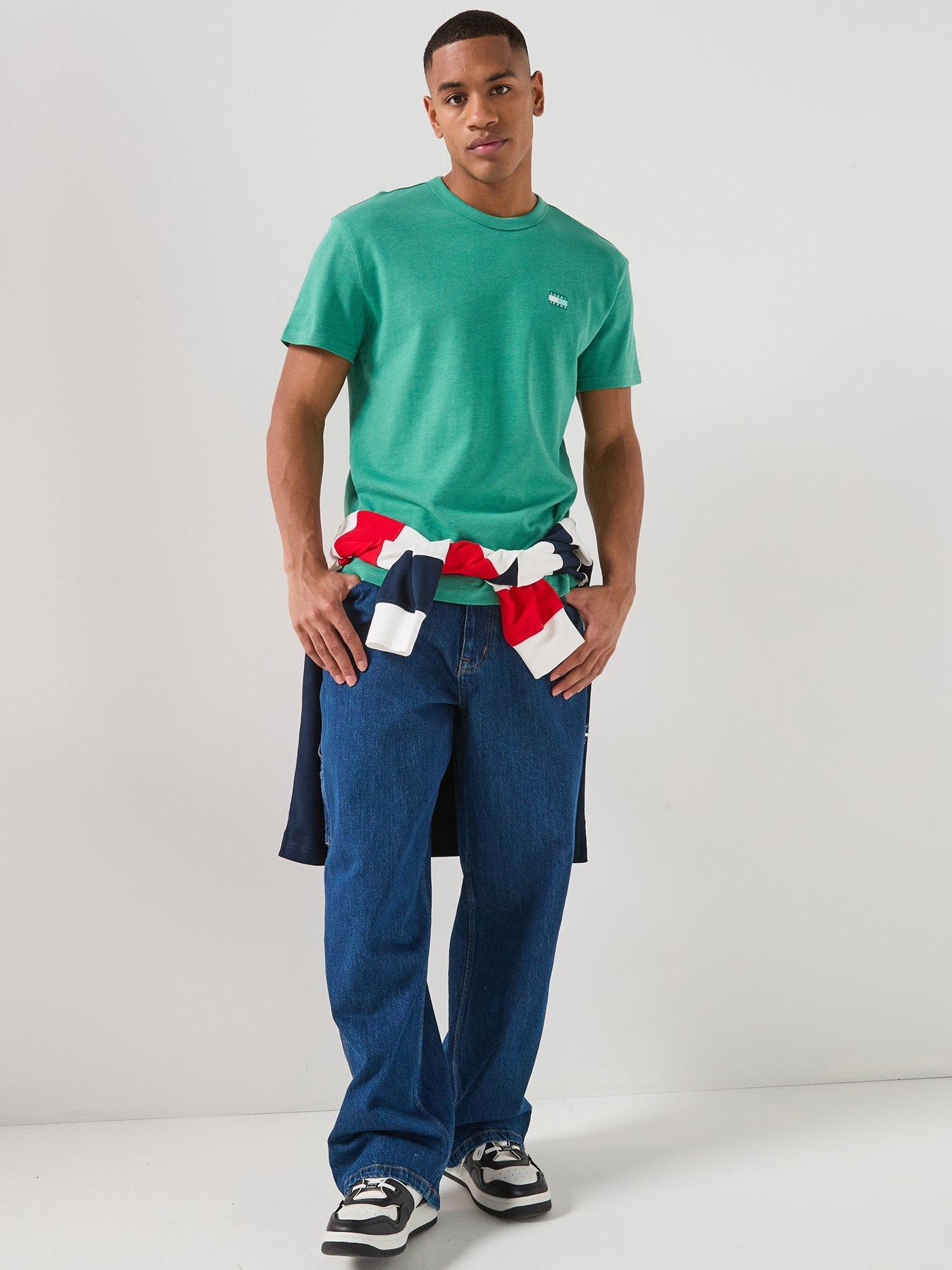 tommy-jeans-regular-fit-badge-t-shirt-greenback