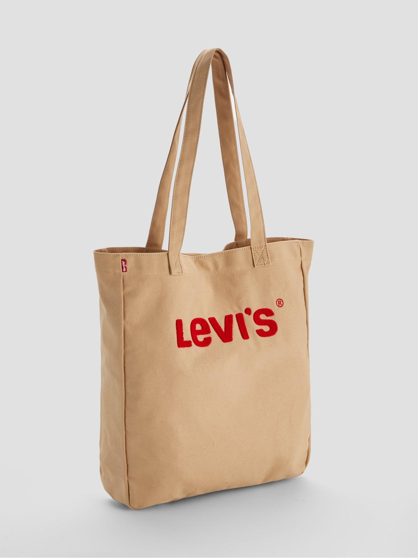 levis-everyday-graphic-toteback