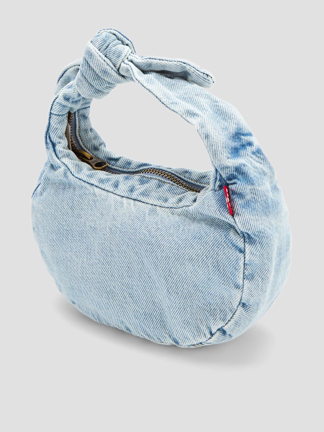 levis-baby-brooklyn-w-knot-clouds-indigo-blueoutfit