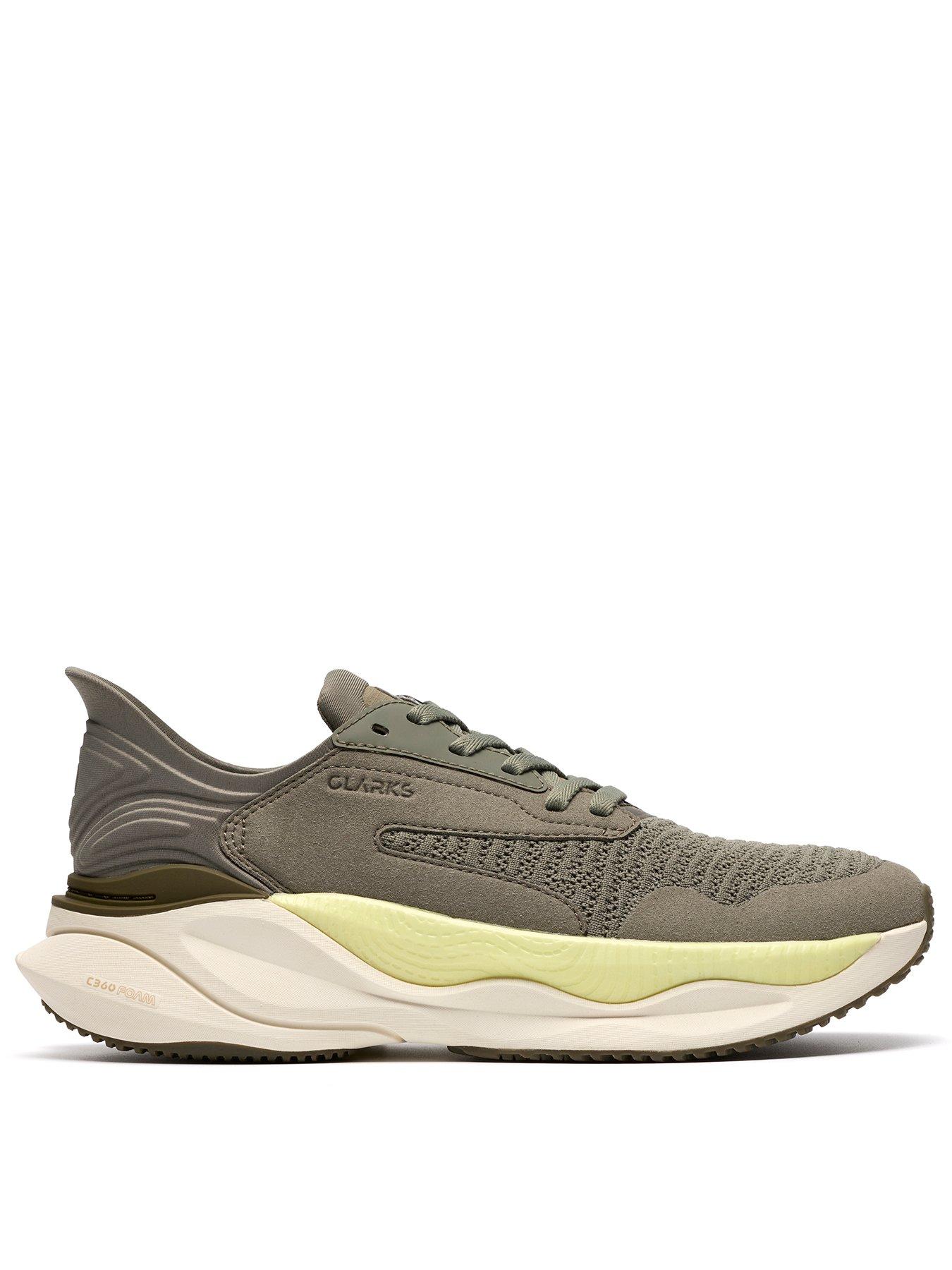 clarks-pace-trainers-sagefront