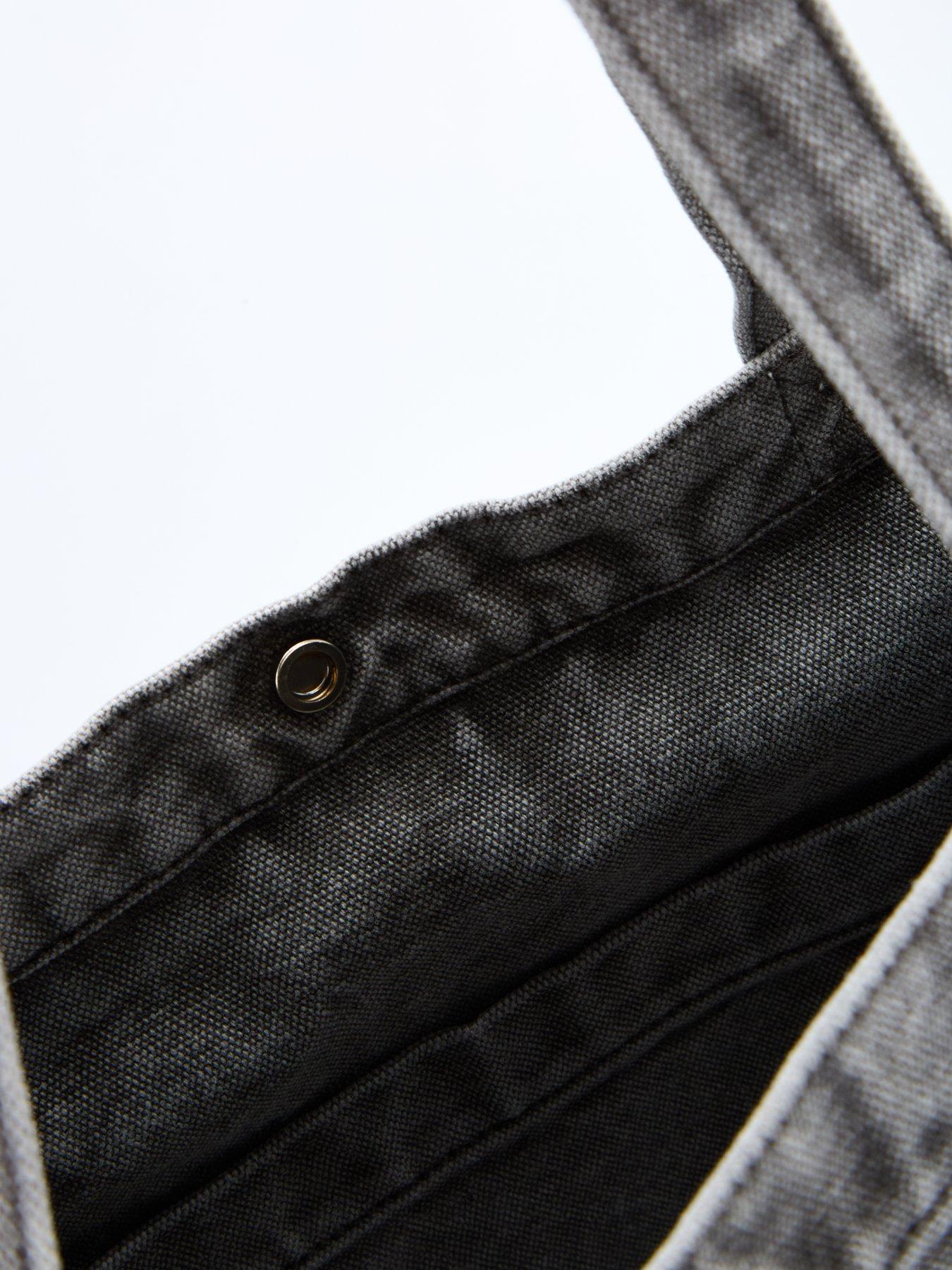 levis-back-pocket-tote-elevation-sunshine-evening-greydetail