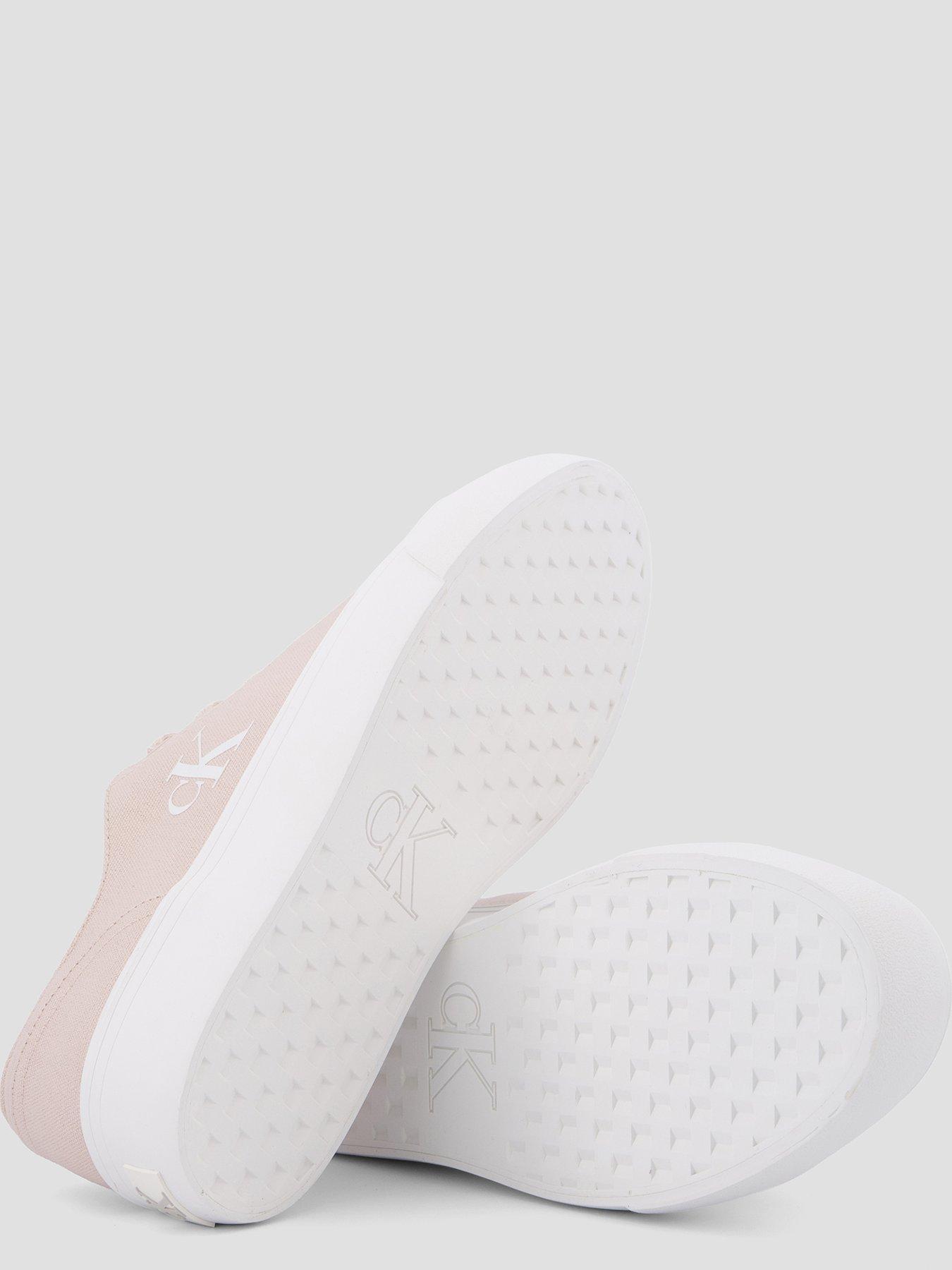 calvin-klein-flatform-trainer-pinkdetail