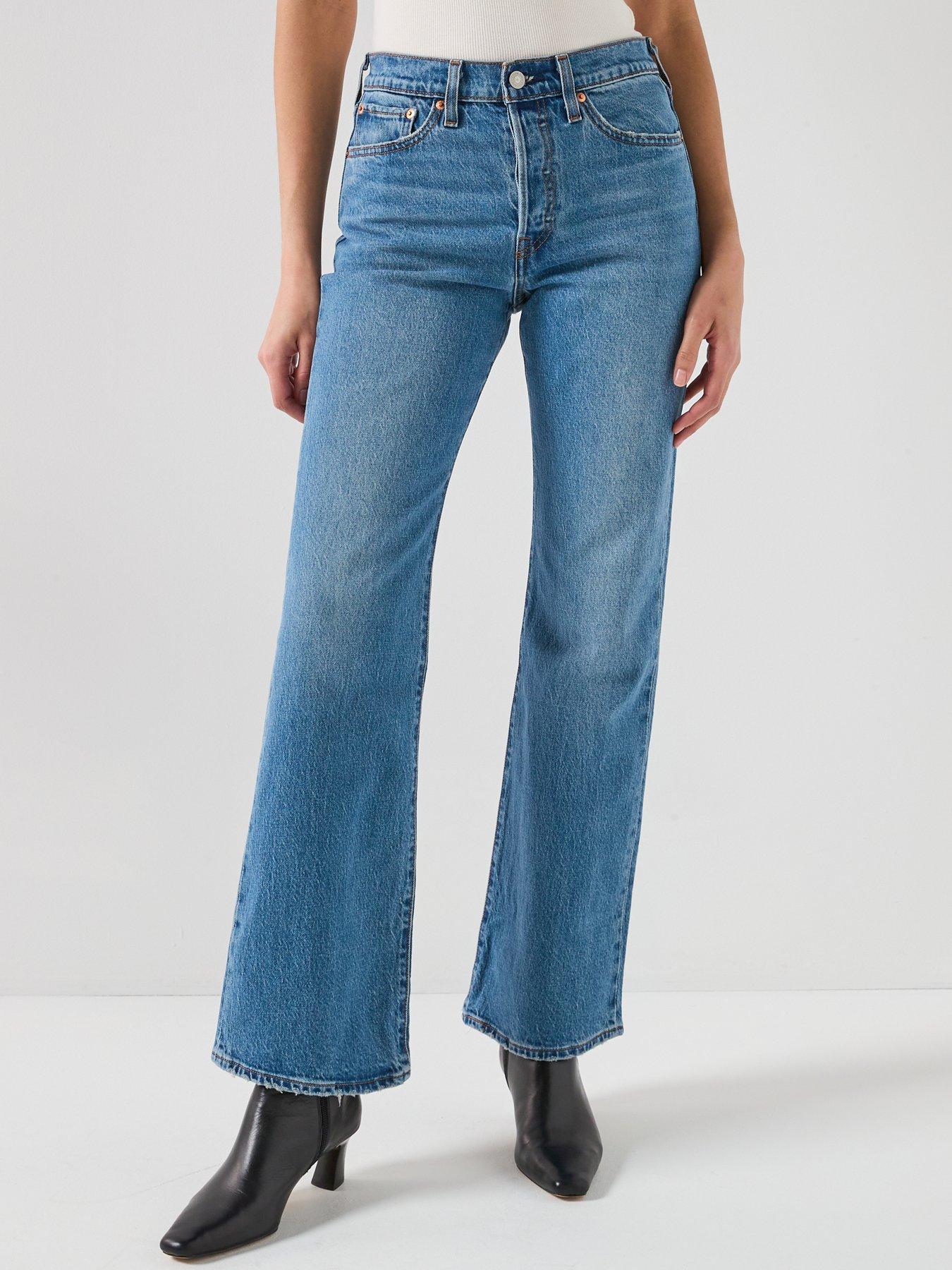Image 1 of 6 of Levi's Wedgie Bootcut Jeans - Blue