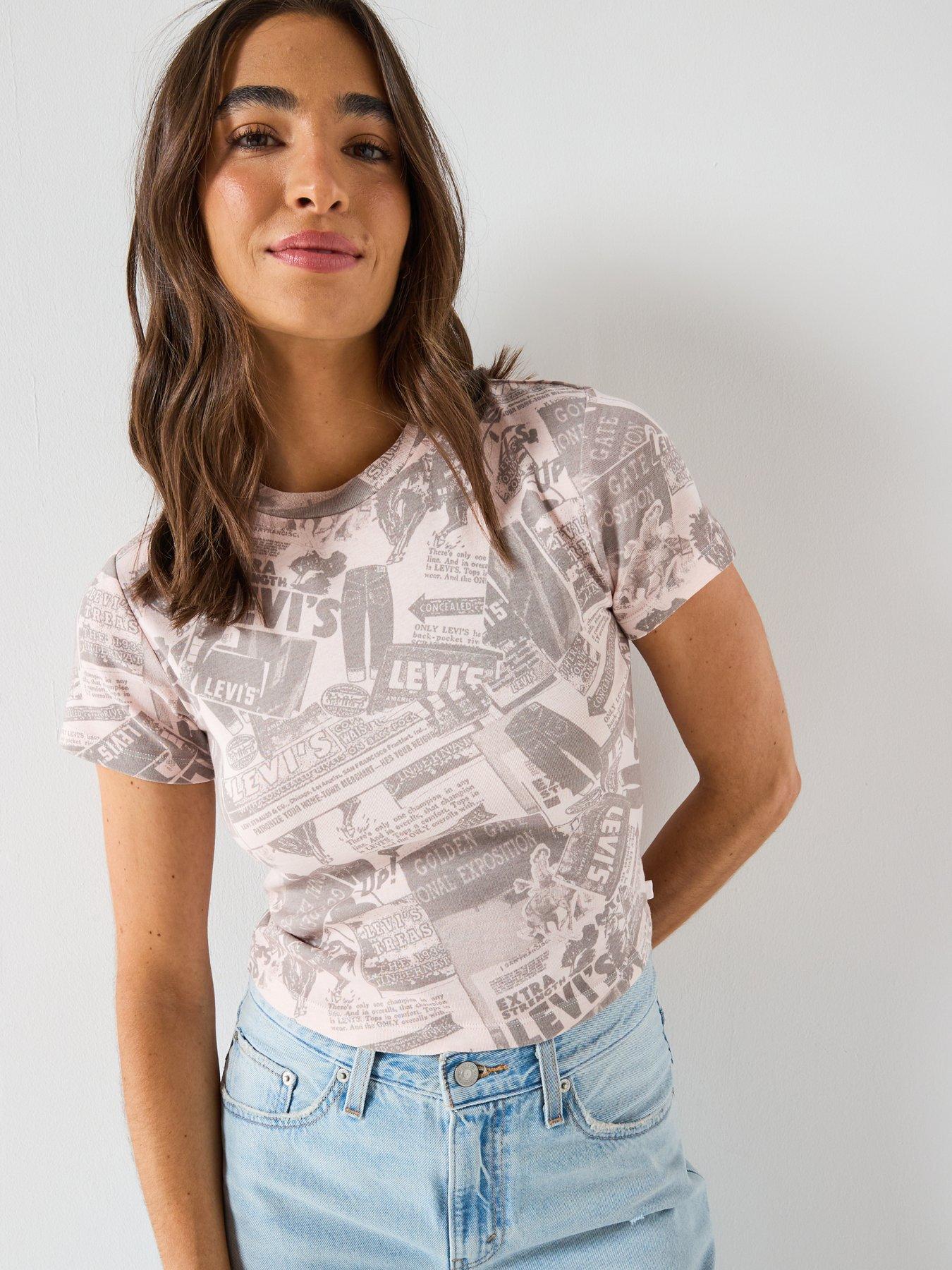 Image 6 of 6 of Levi's Graphic Essential Sporty Tee - Pink