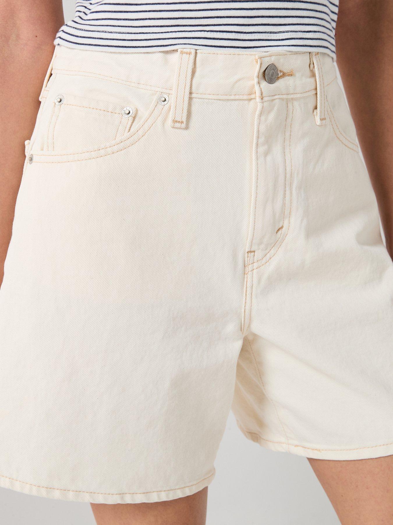 Image 4 of 6 of Levi's High Baggy Short