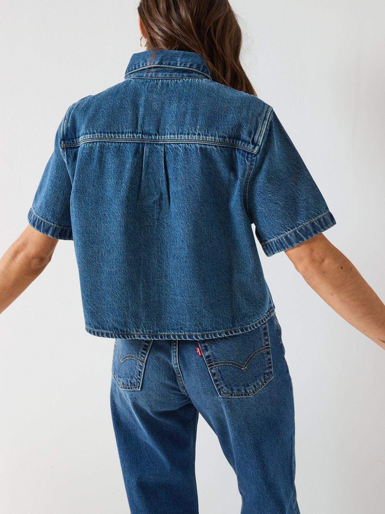 Image 2 of 6 of Levi's Logan Short Sleeve Denim Shirt - Blue