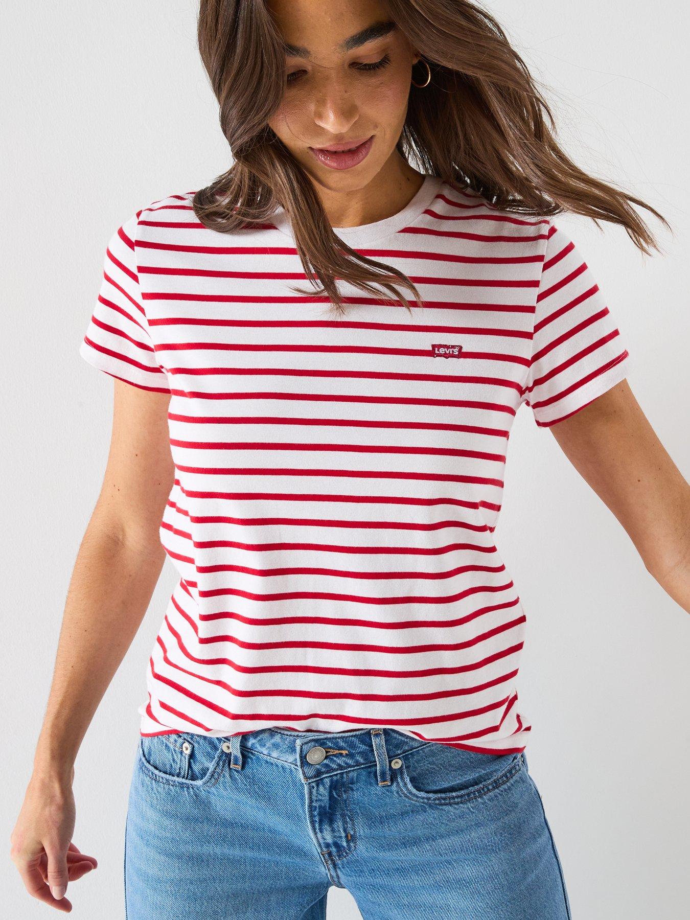 levis-perfect-tee-bright-whiteurban-redoutfit