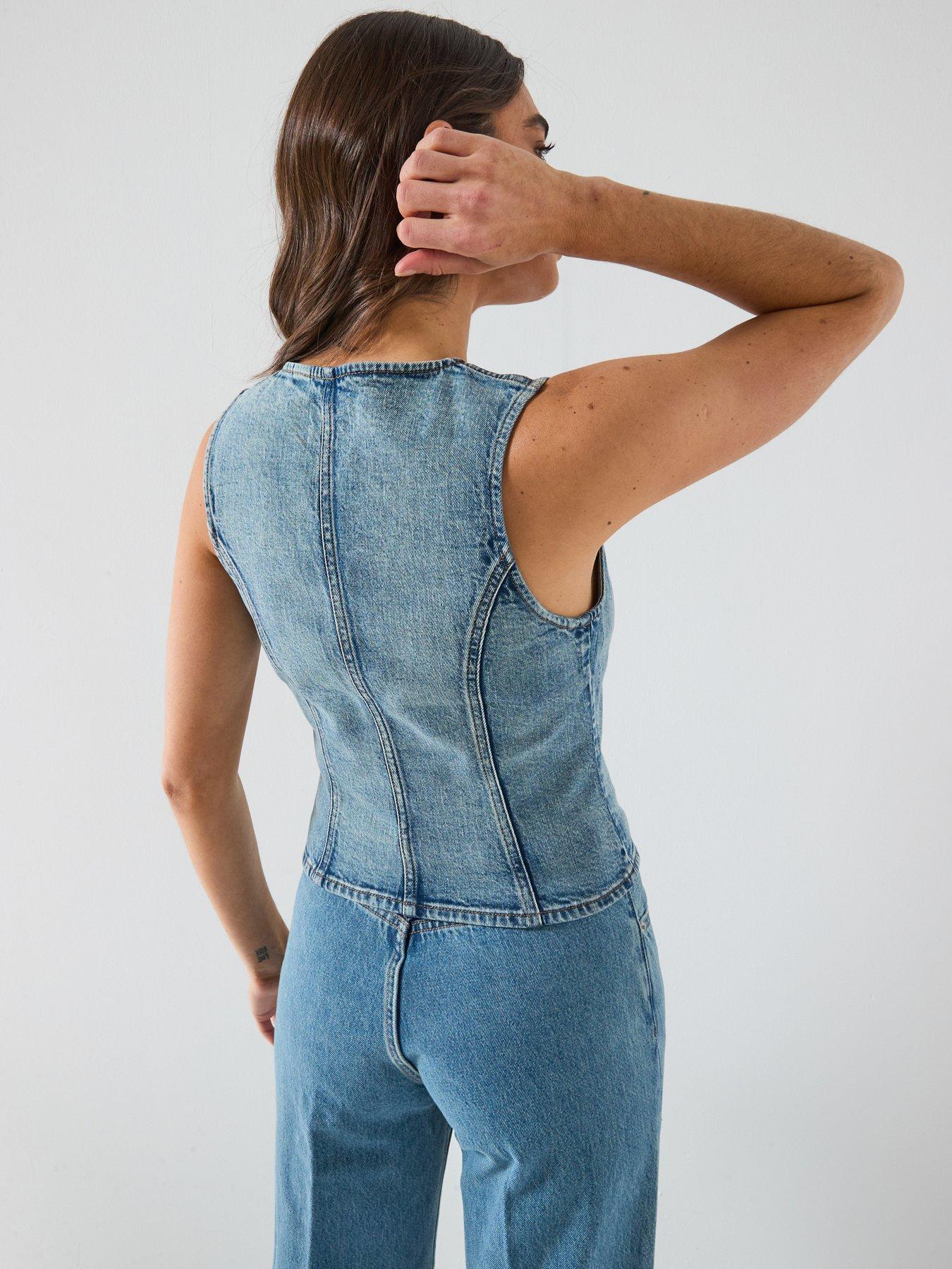 levis-sculpted-top-bluestillFront