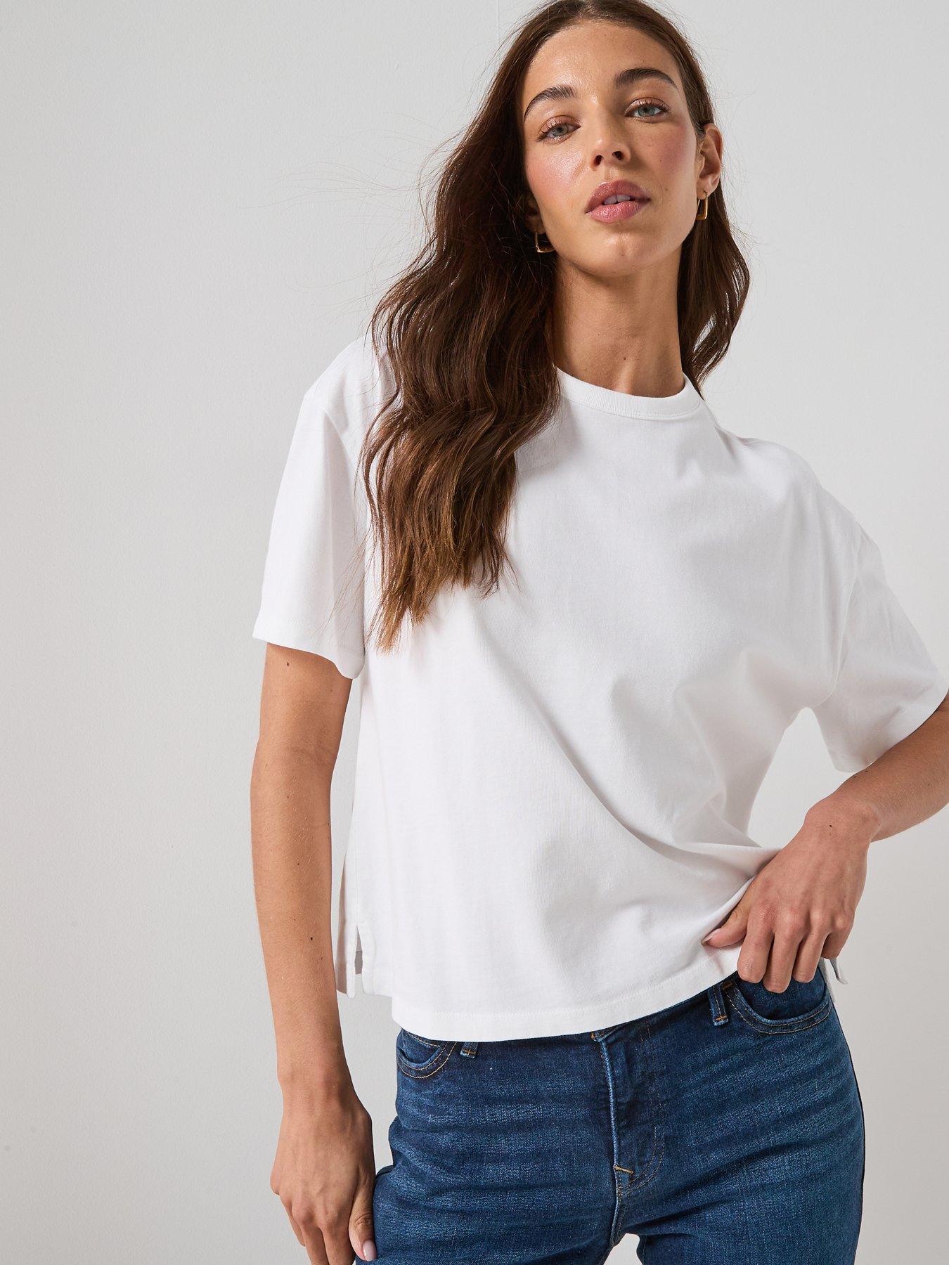 Image 6 of 6 of Levi's Vintage Short Sleeve Tee - White