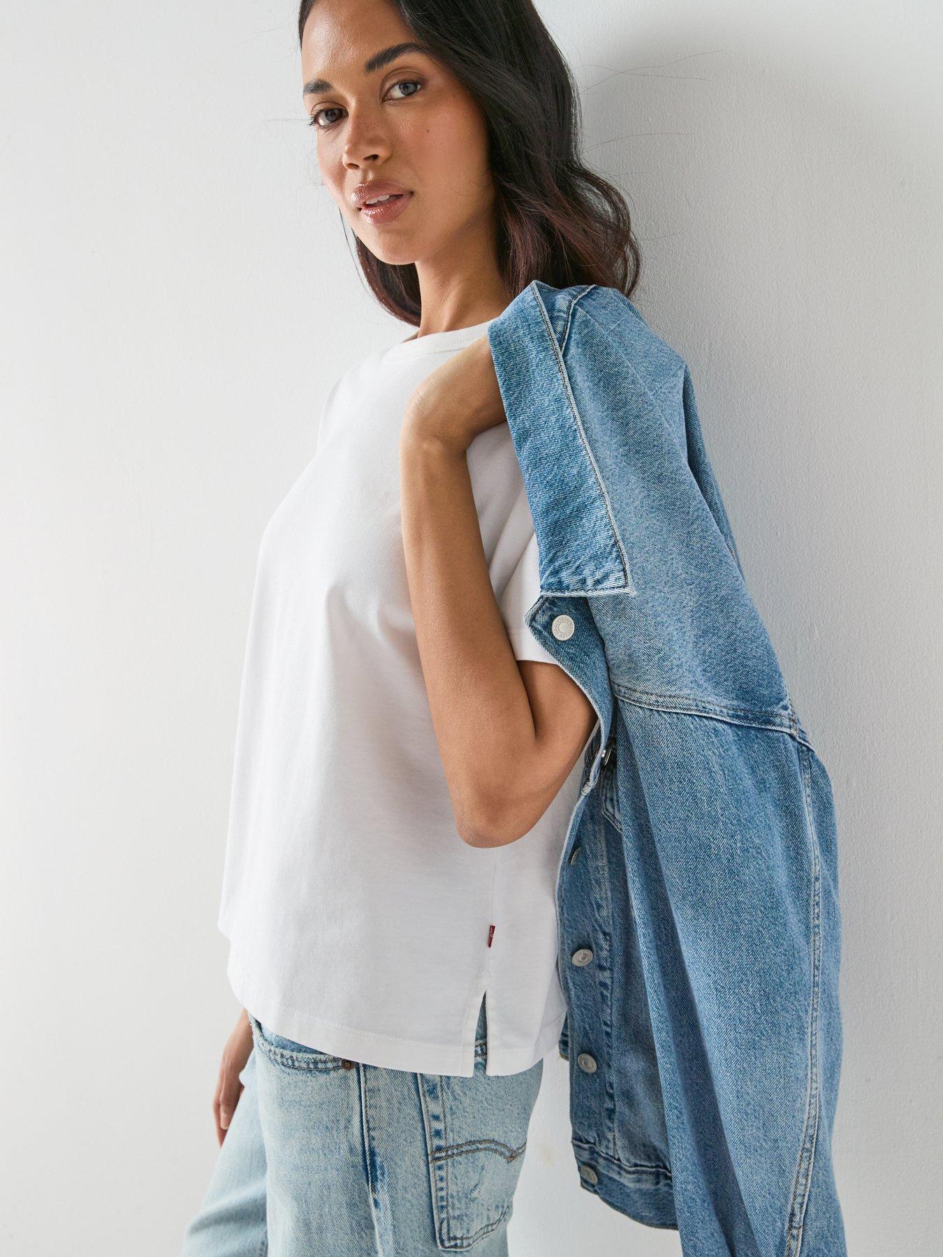 levis-vintage-short-sleeve-t-shirt-whiteoutfit