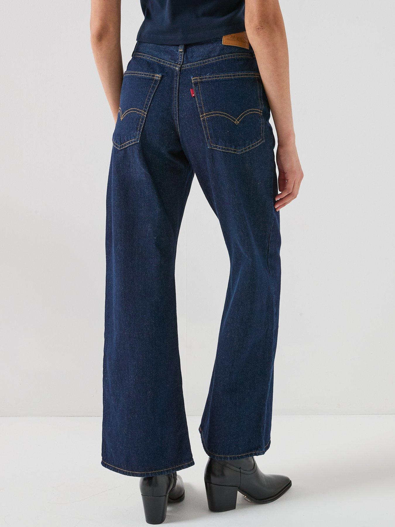 levis-loose-bootstillFront