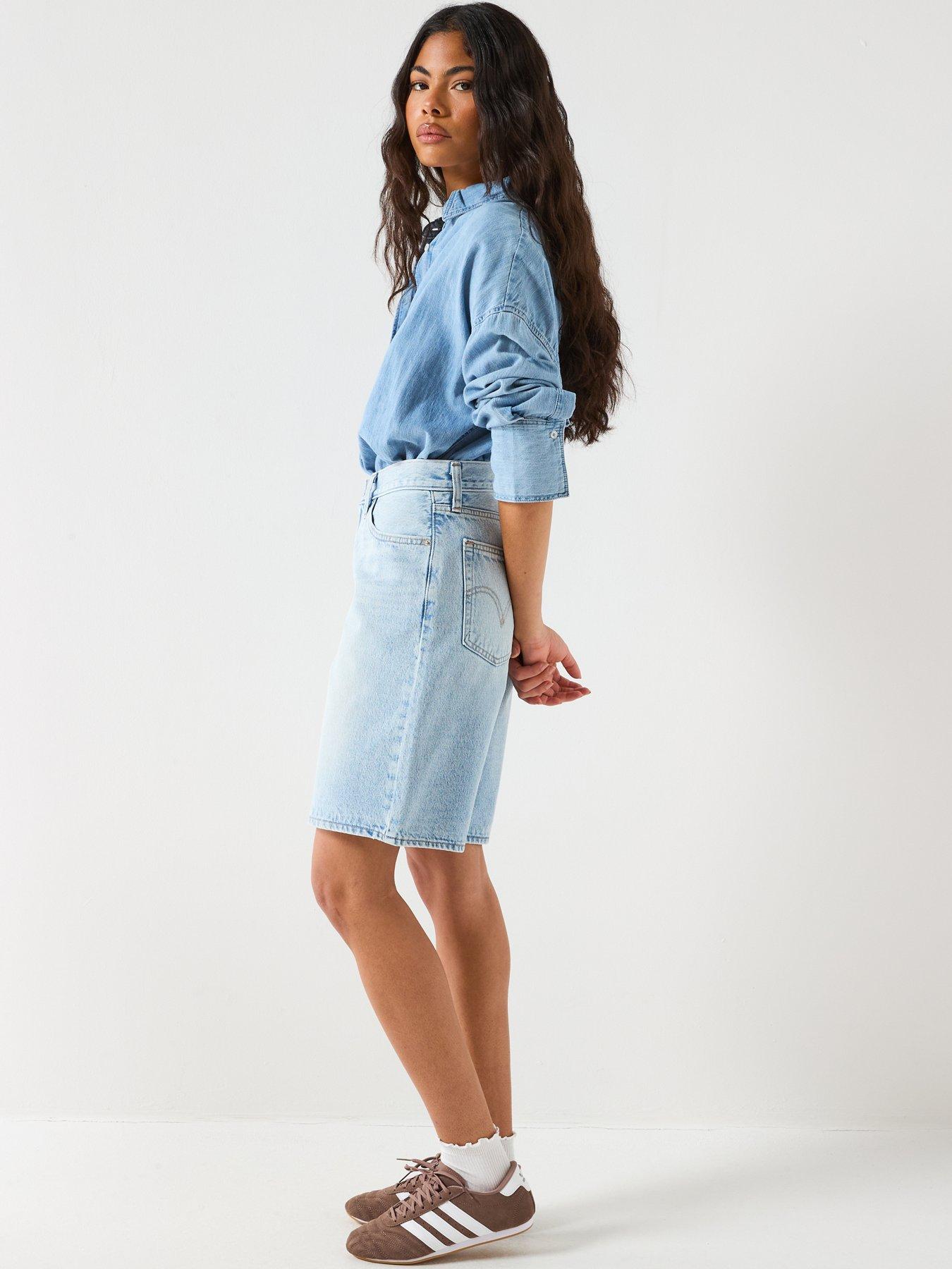 Image 5 of 6 of Levi's Middy Jort - Blue