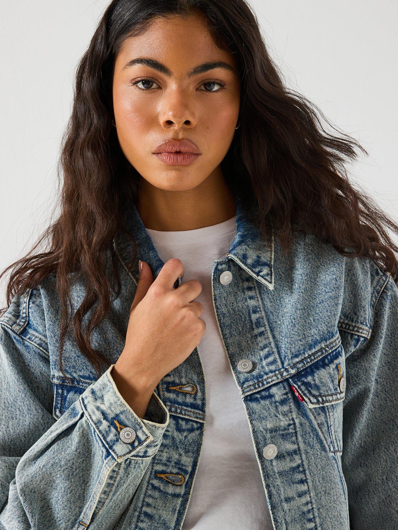 Image 6 of 6 of Levi's Shrunken 90s Trucker