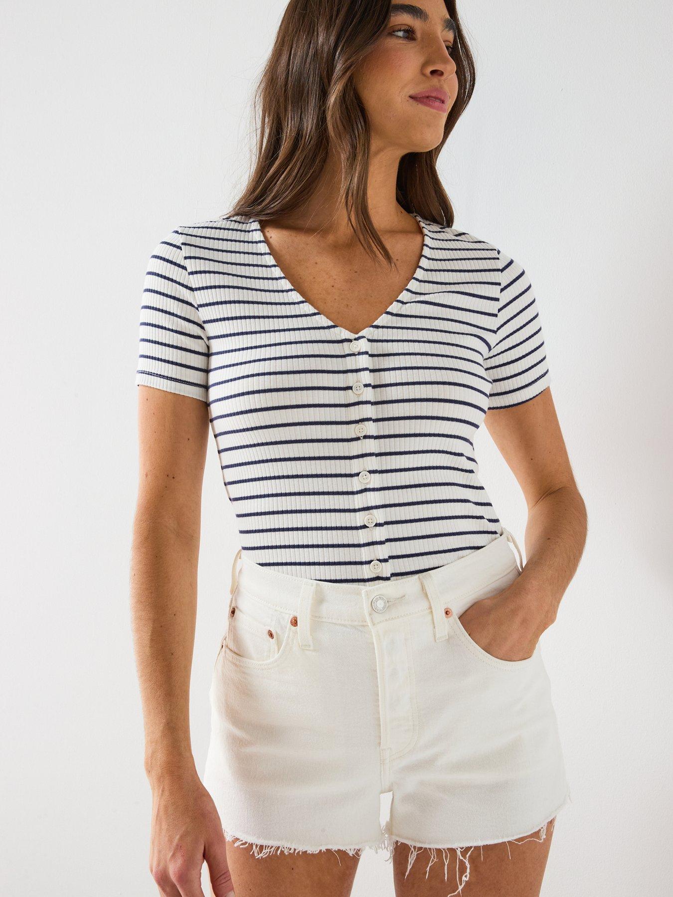 levis-501-original-short-whiteoutfit