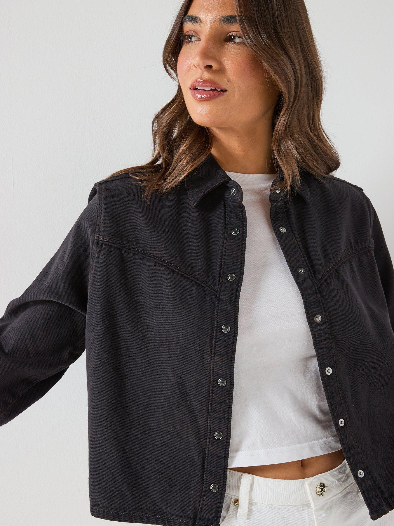 levis-logan-tencel-shacketoutfit