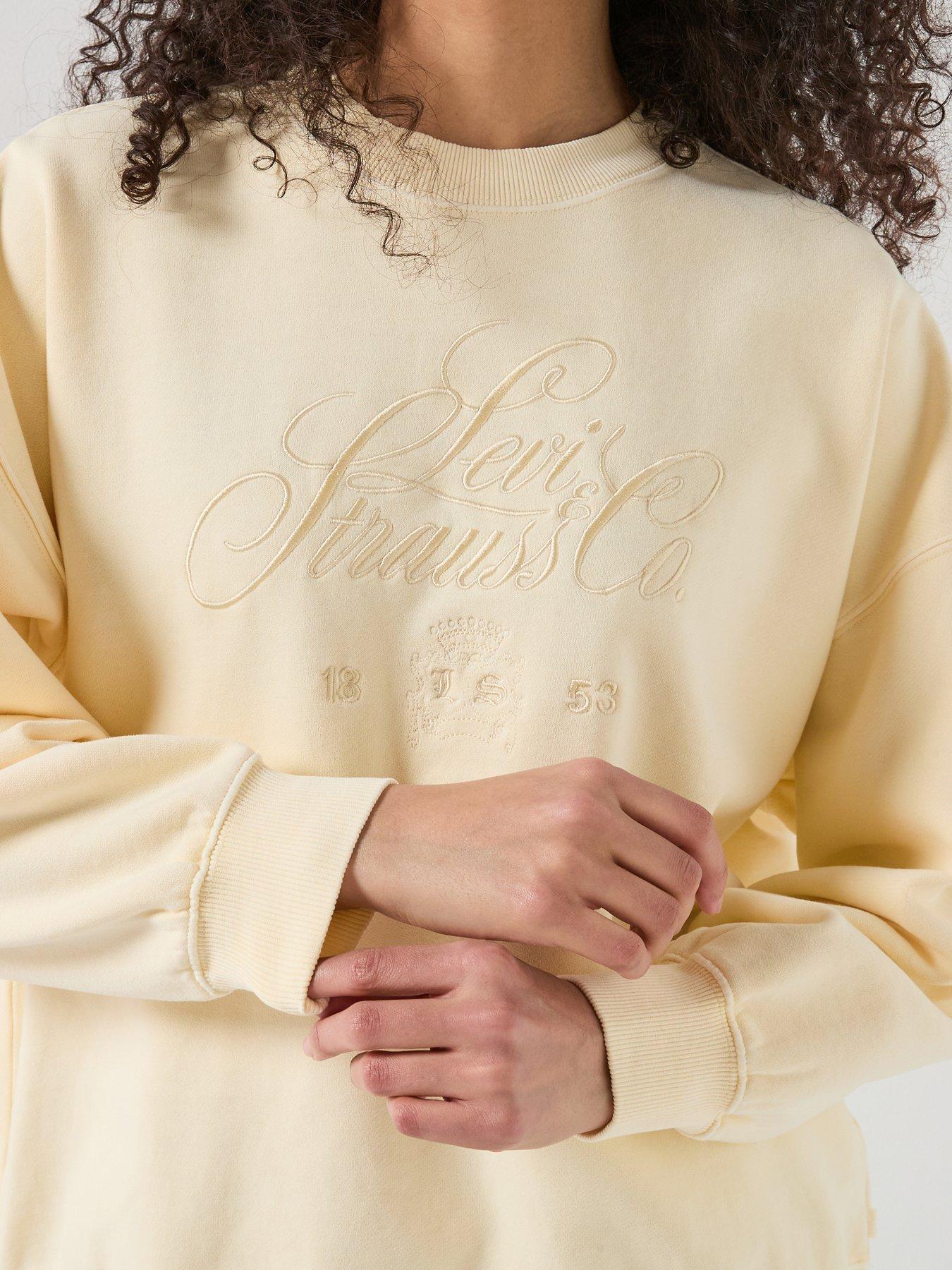 levis-graphic-vintage-oversized-crewneck-sweatshirt-royale-fancy-script-rutabaga-orangedetail