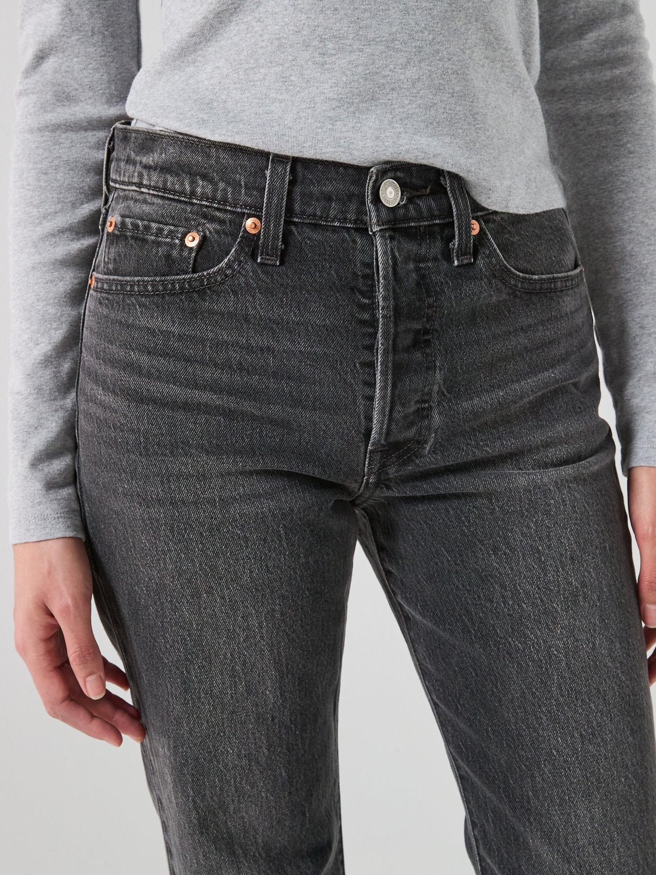 levis-wedgie-bootoutfit
