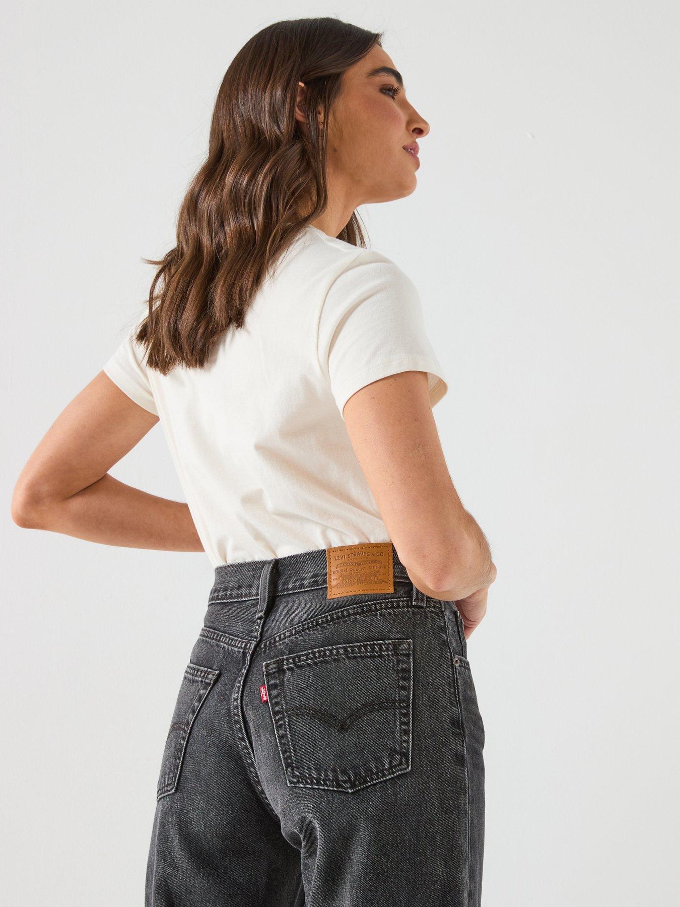 levis-easy-daddetail