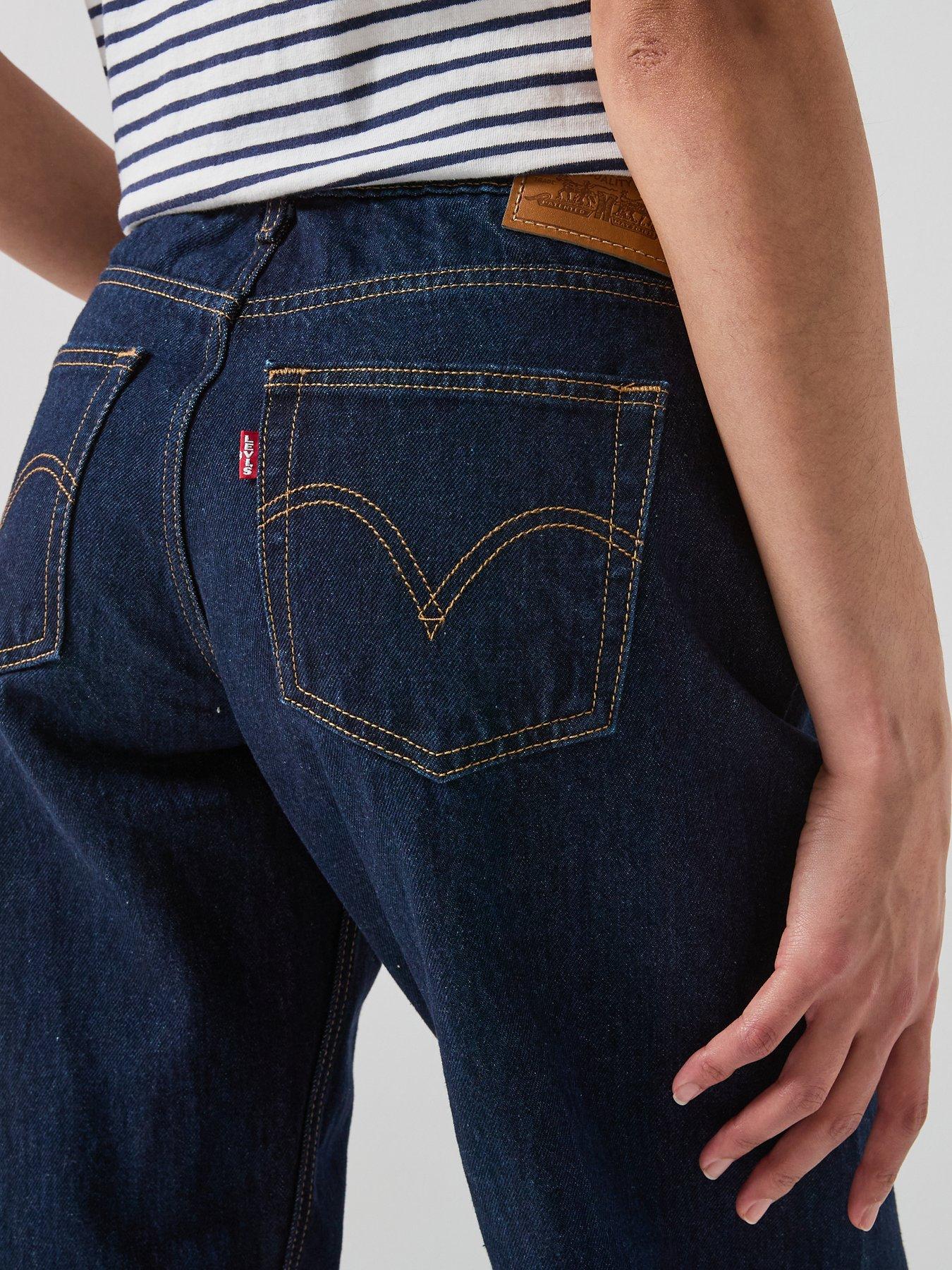Image 5 of 6 of Levi's Low Loose Jeans - Black