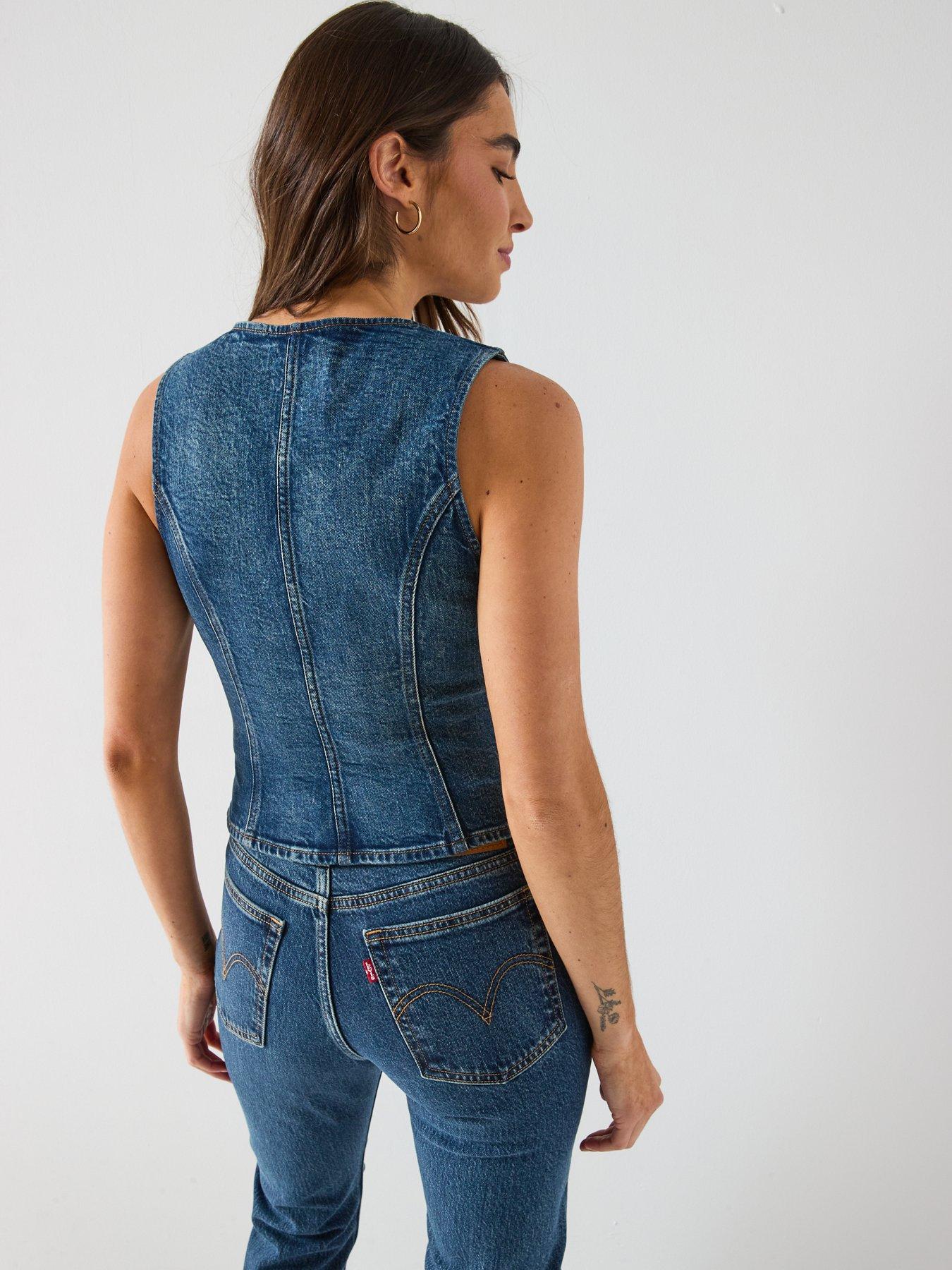 Image 2 of 6 of Levi's Sculpted Top