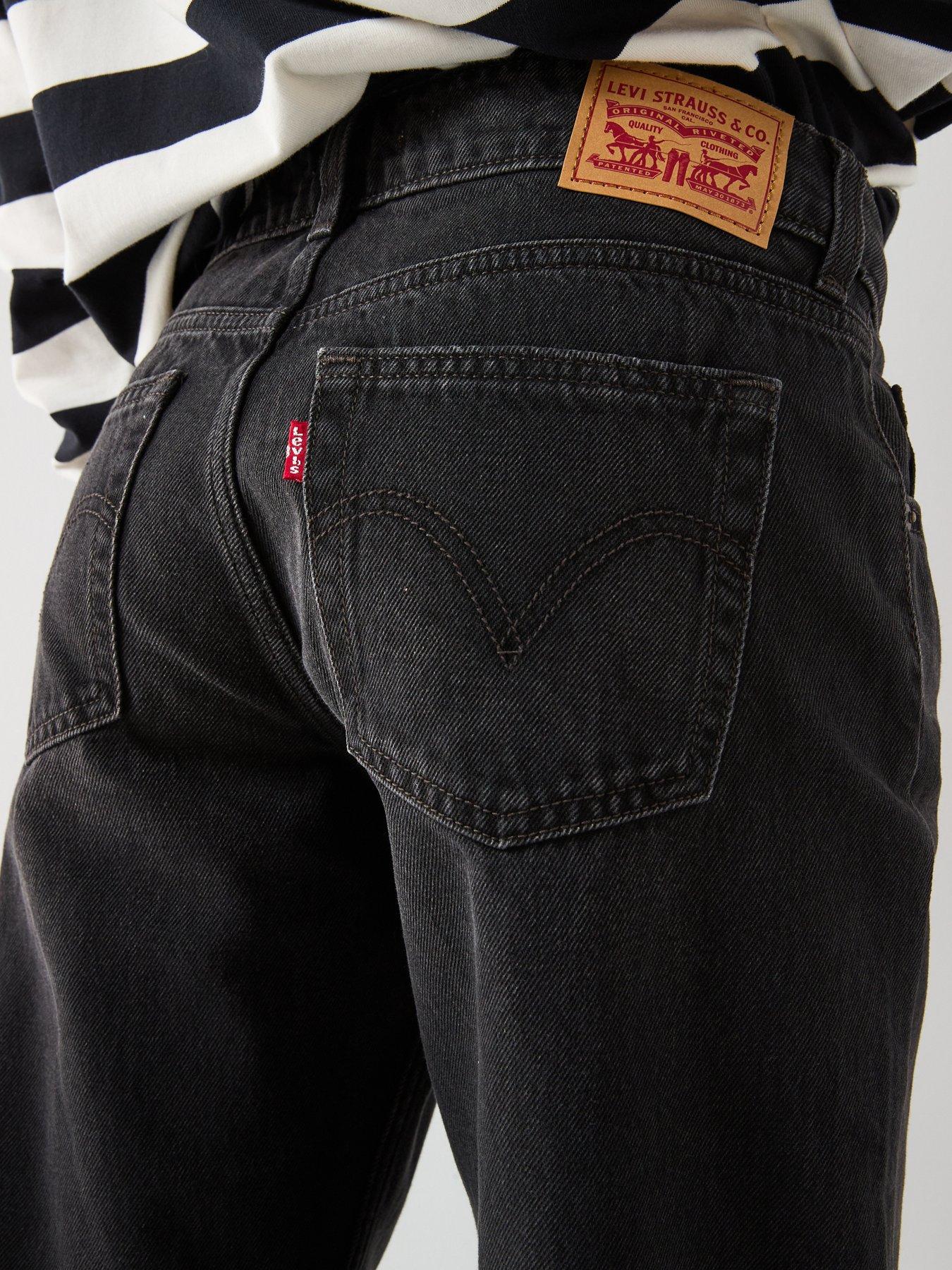 levis-superlow-loose-jeans-blackdetail