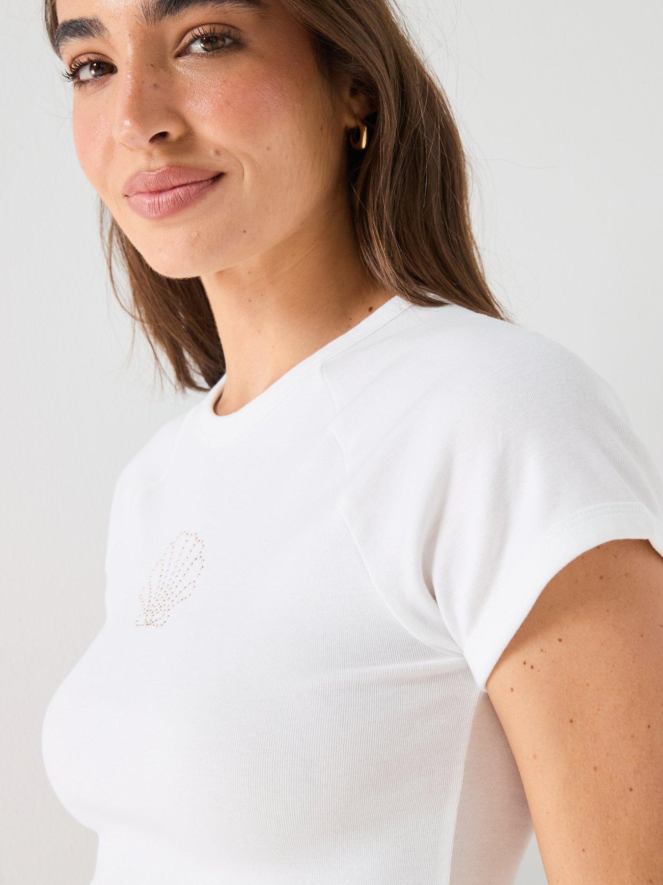 Image 6 of 6 of Levi's Gr Riley Raglan Tee