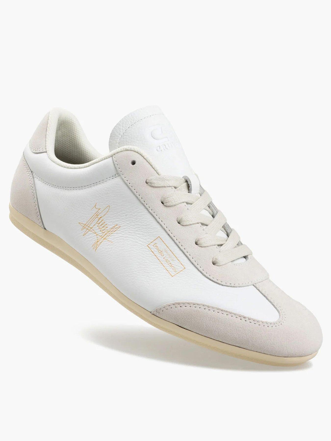 Image 2 of 7 of CRUYFF Cruyff Recopa Low Profile Tumbled Suede Trainers