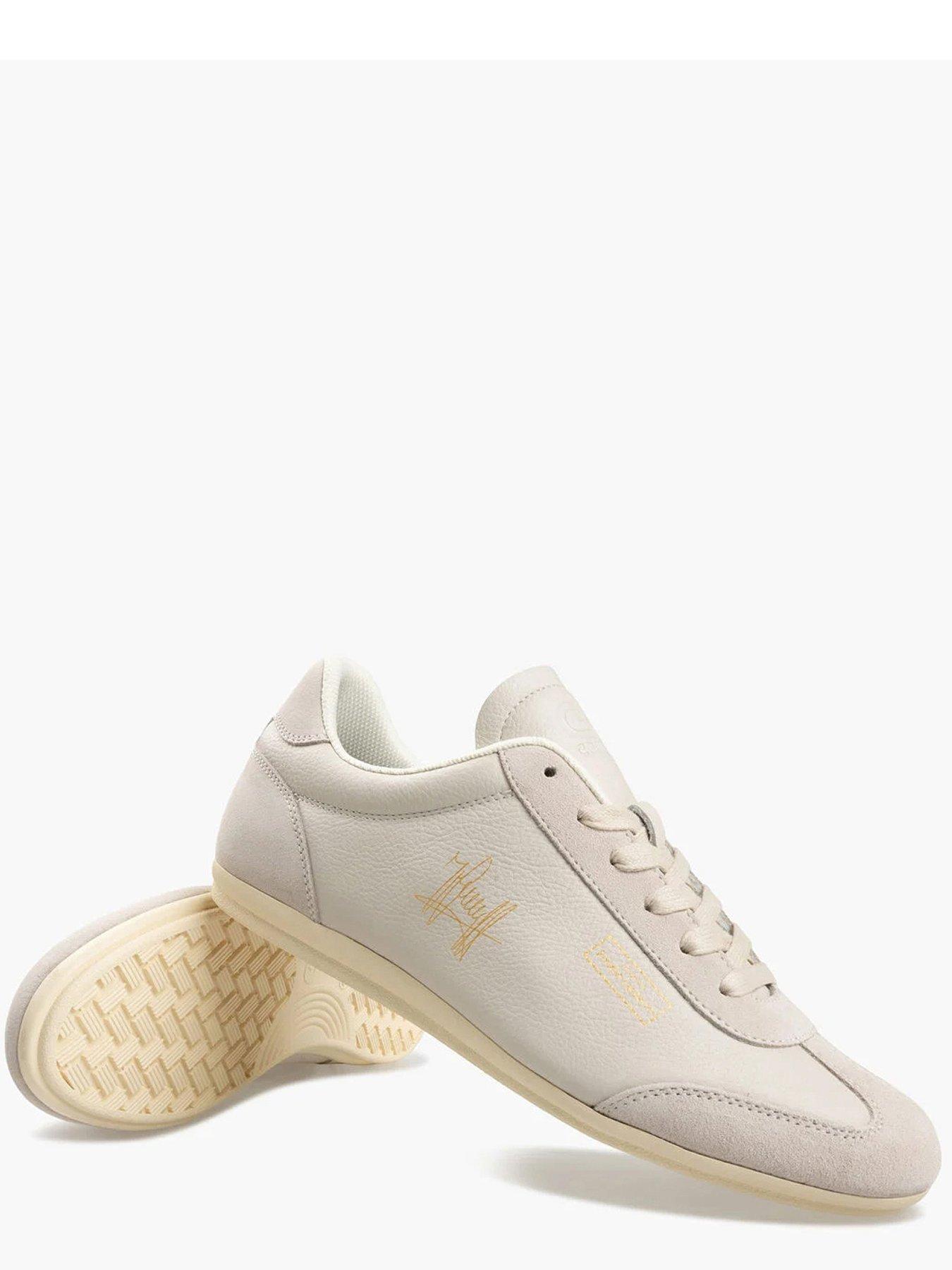 Image 4 of 7 of CRUYFF Cruyff Recopa Low Profile Tumbled Suede Trainers