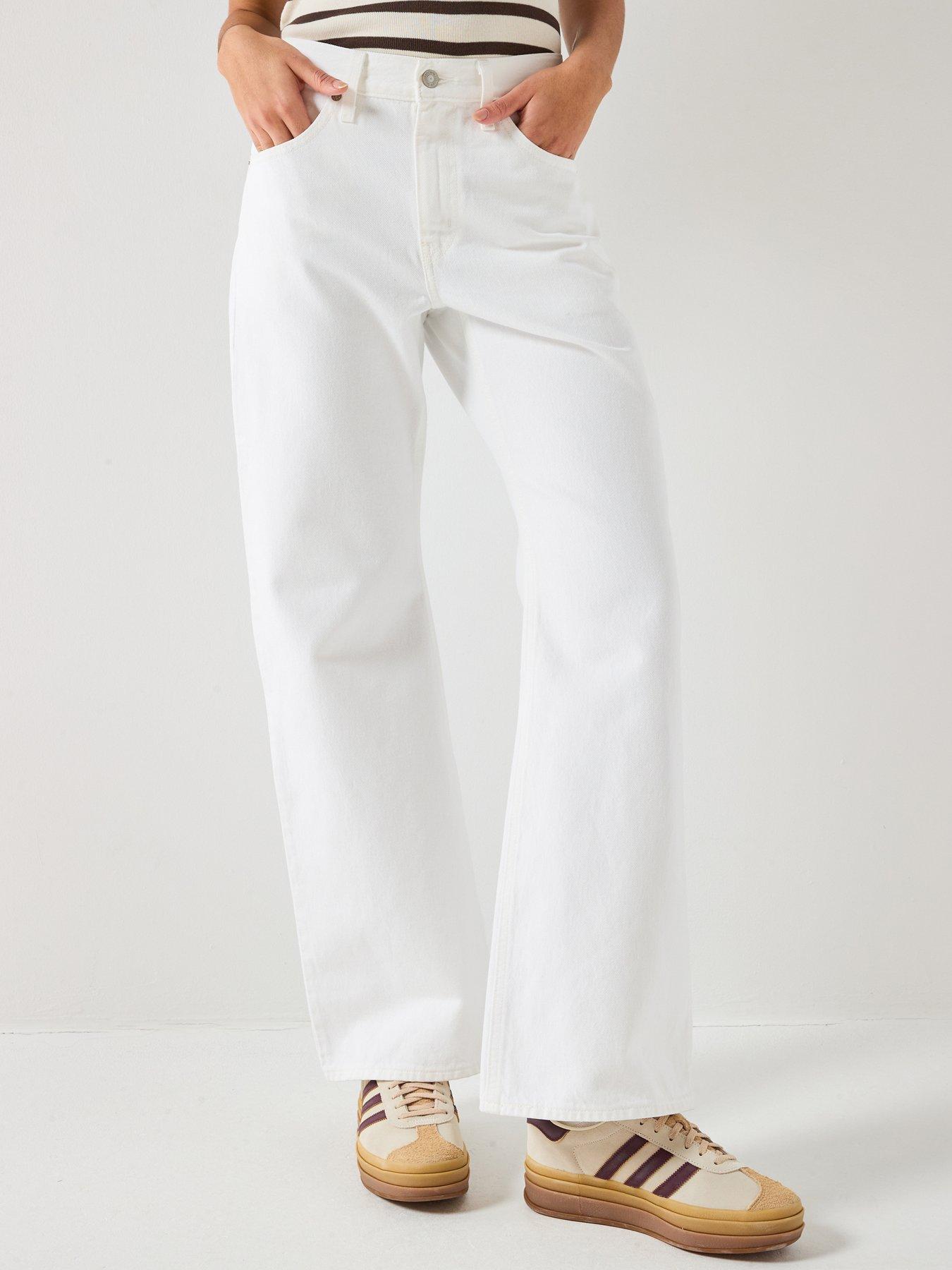 Image 1 of 6 of Levi's Middy Loose Boot