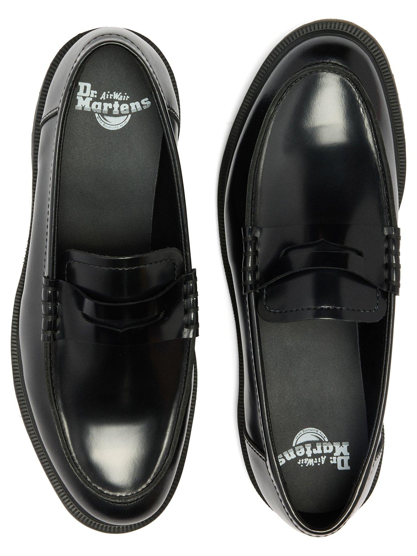 dr-martens-dr-martens-mayfare-polished-smooth-leather-loaferoutfit