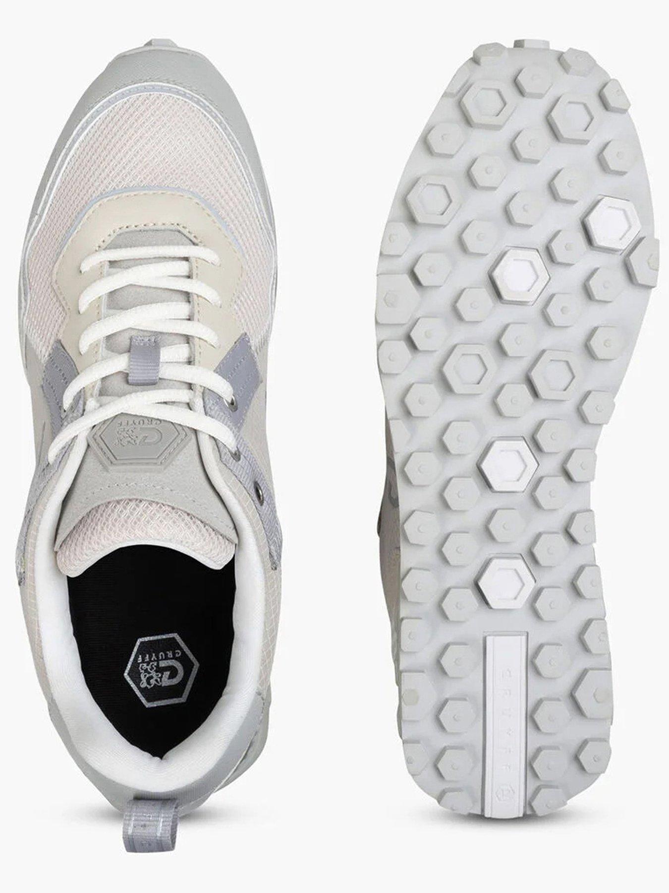 Image 4 of 5 of CRUYFF Cruyff Superbia Hex-tech Trainers