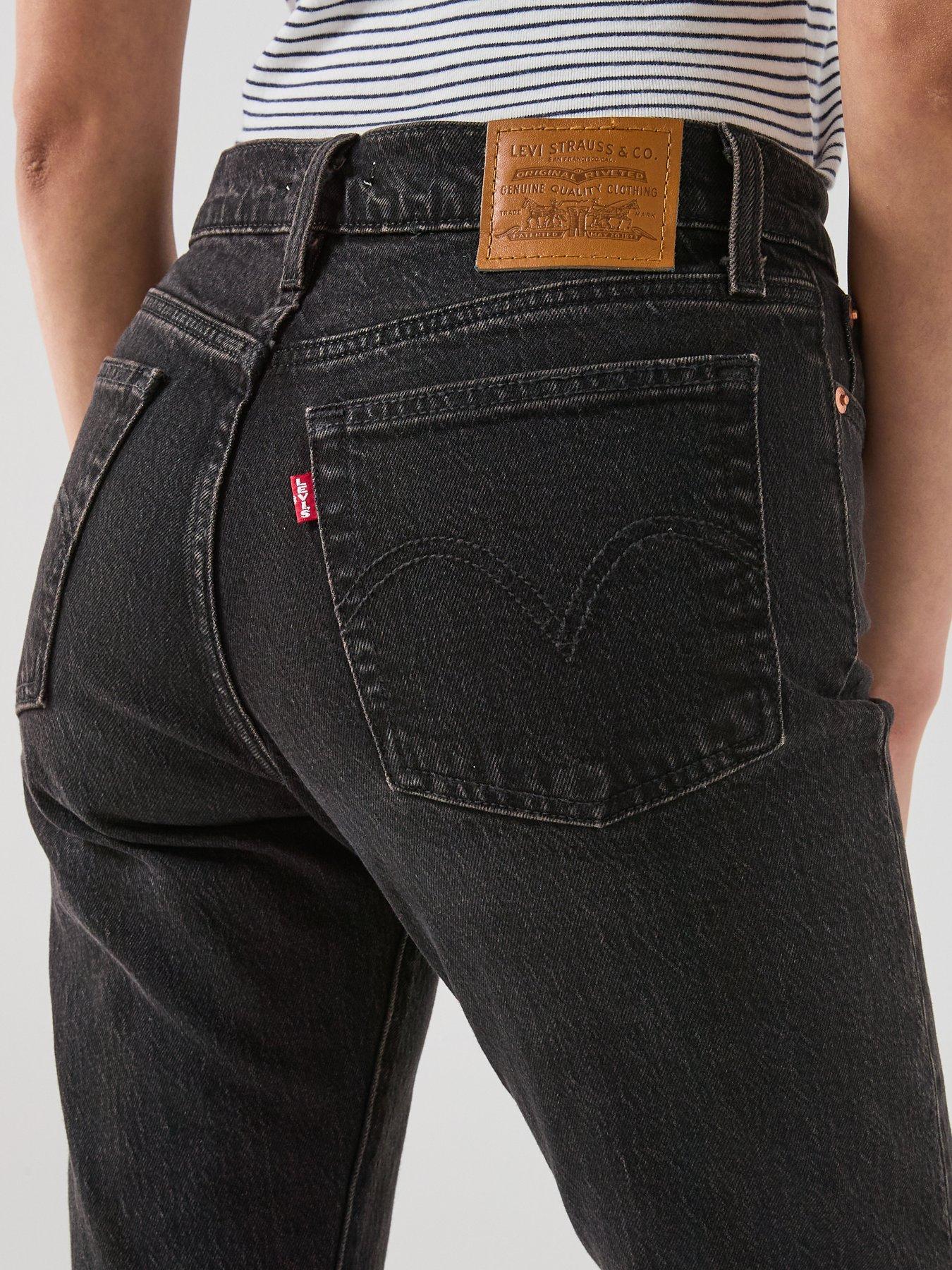 Image 5 of 6 of Levi's Wedgie Slim Jeans - Black