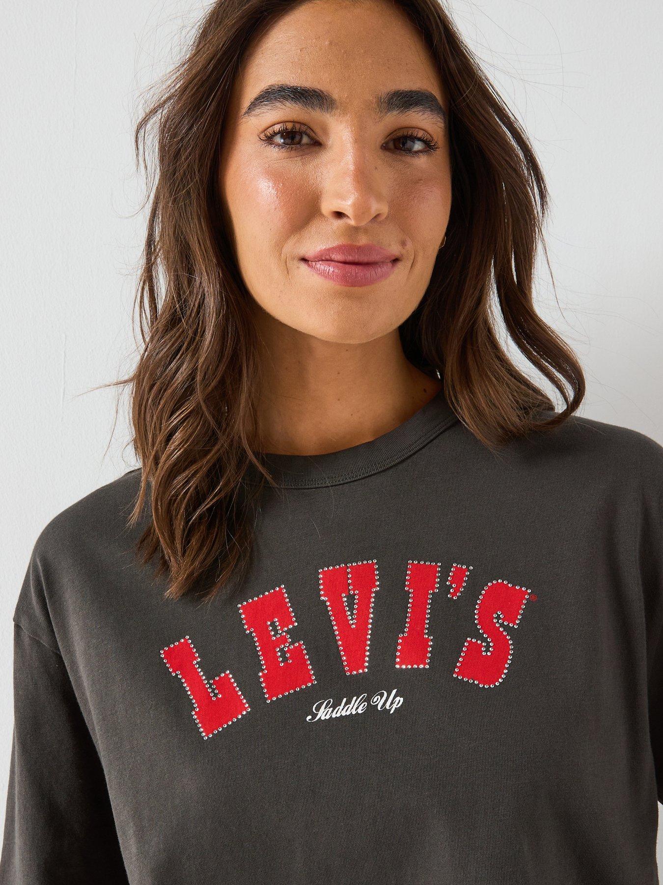 levis-graphic-tabor-tee-blackoutfit