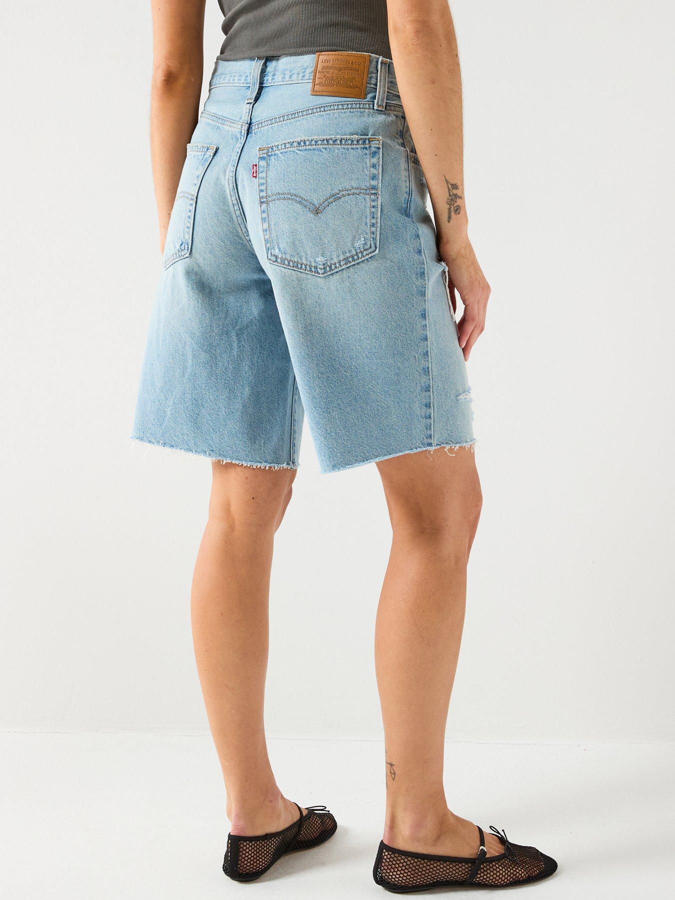 Image 2 of 6 of Levi's Baggy Dad Jort - Blue