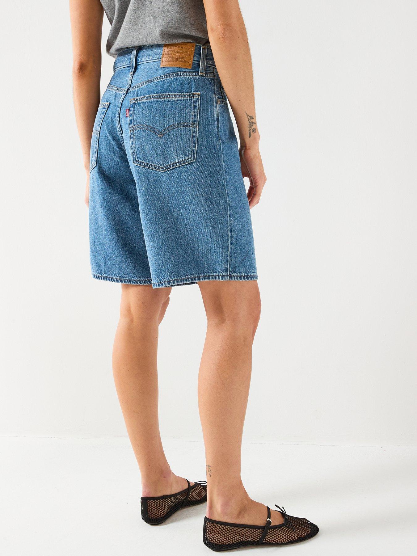 Image 2 of 6 of Levi's Baggy Dad Jort - Blue