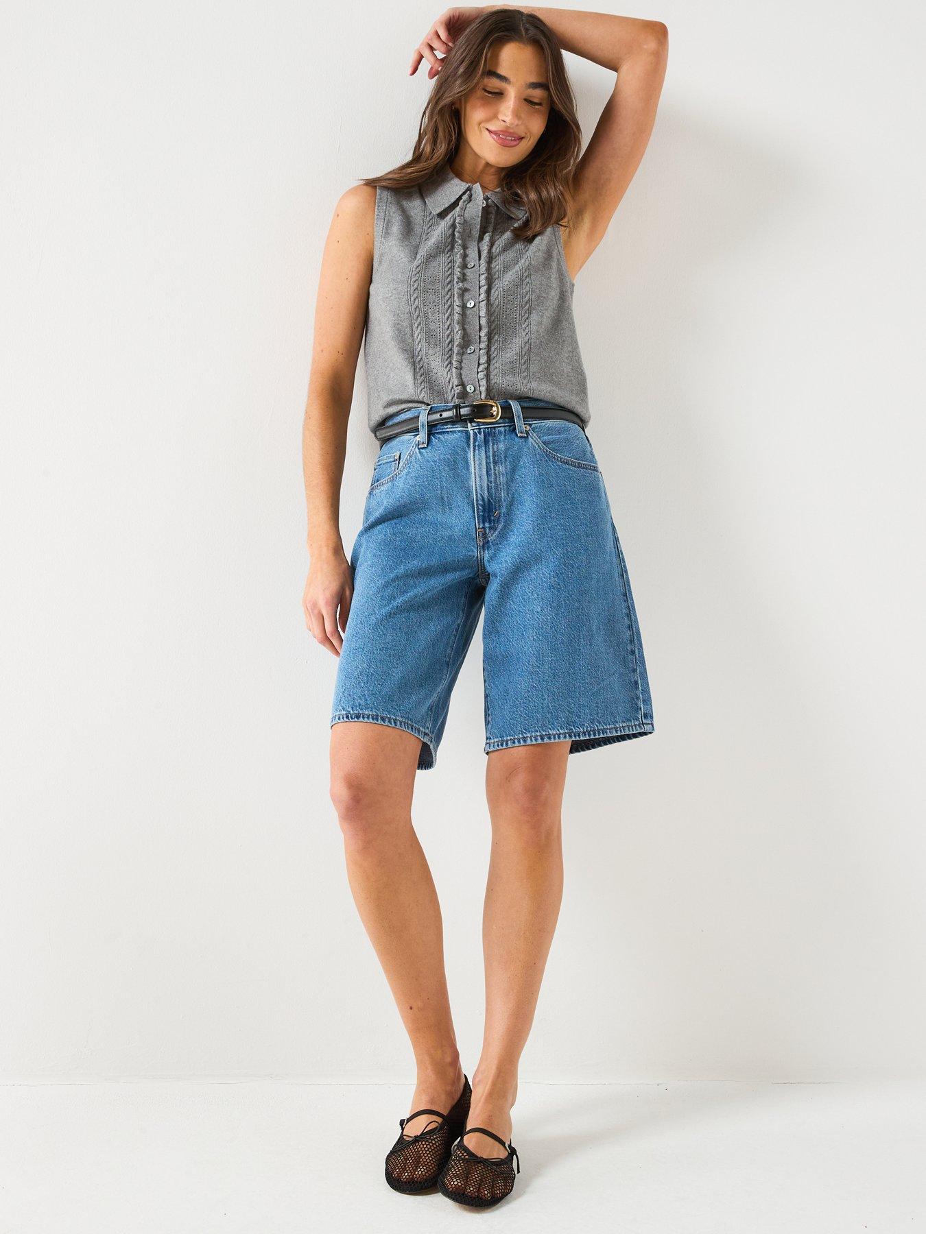 Image 5 of 6 of Levi's Baggy Dad Jort - Blue