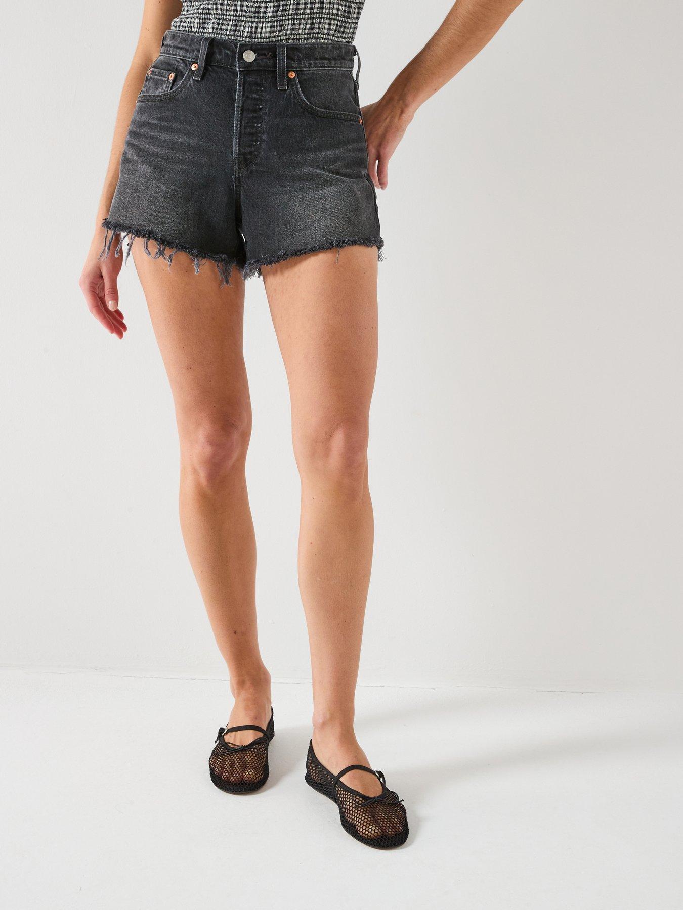 levis-501-curve-short-blackfront