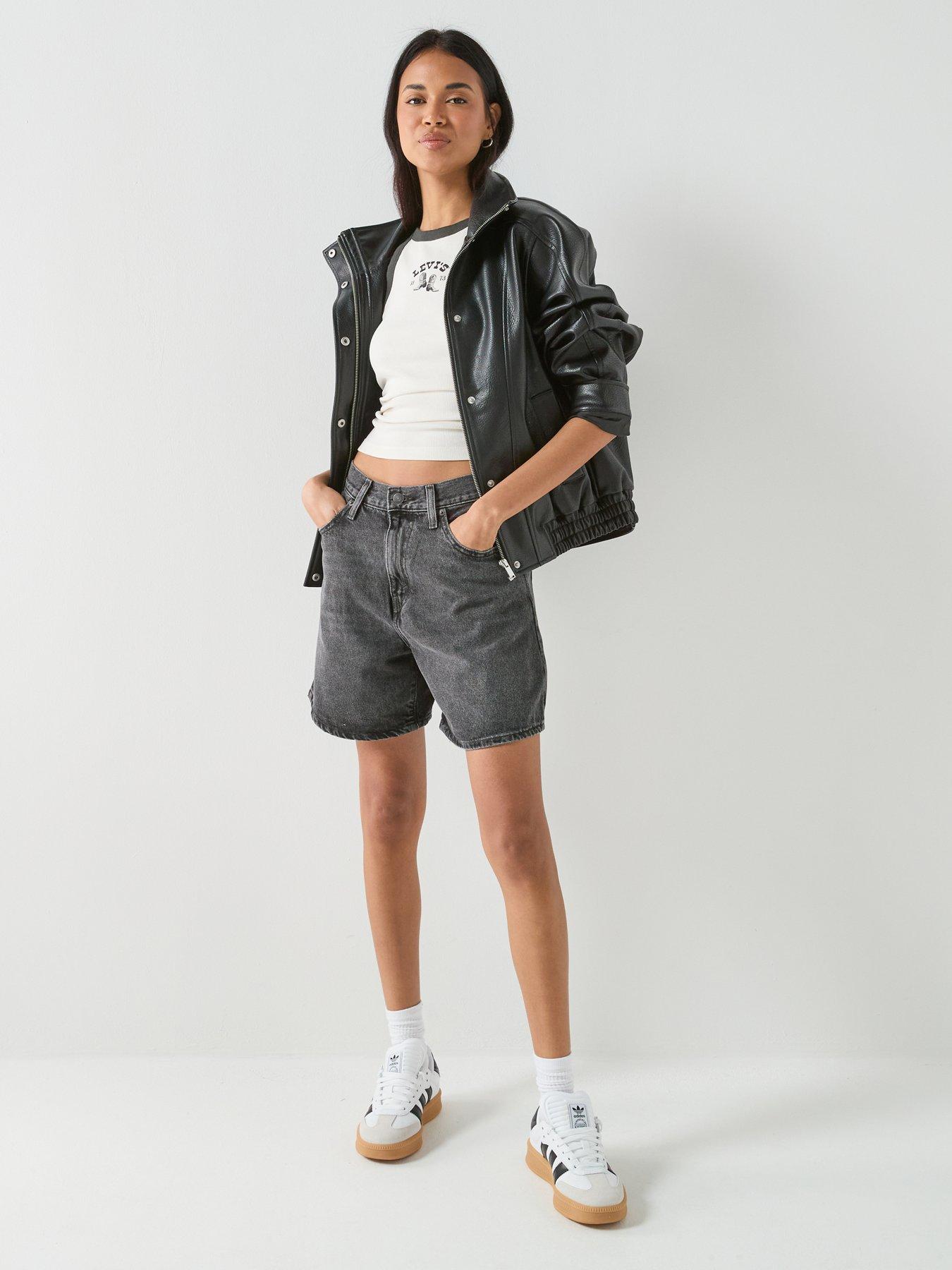 Image 3 of 5 of Levi's High Baggy Short