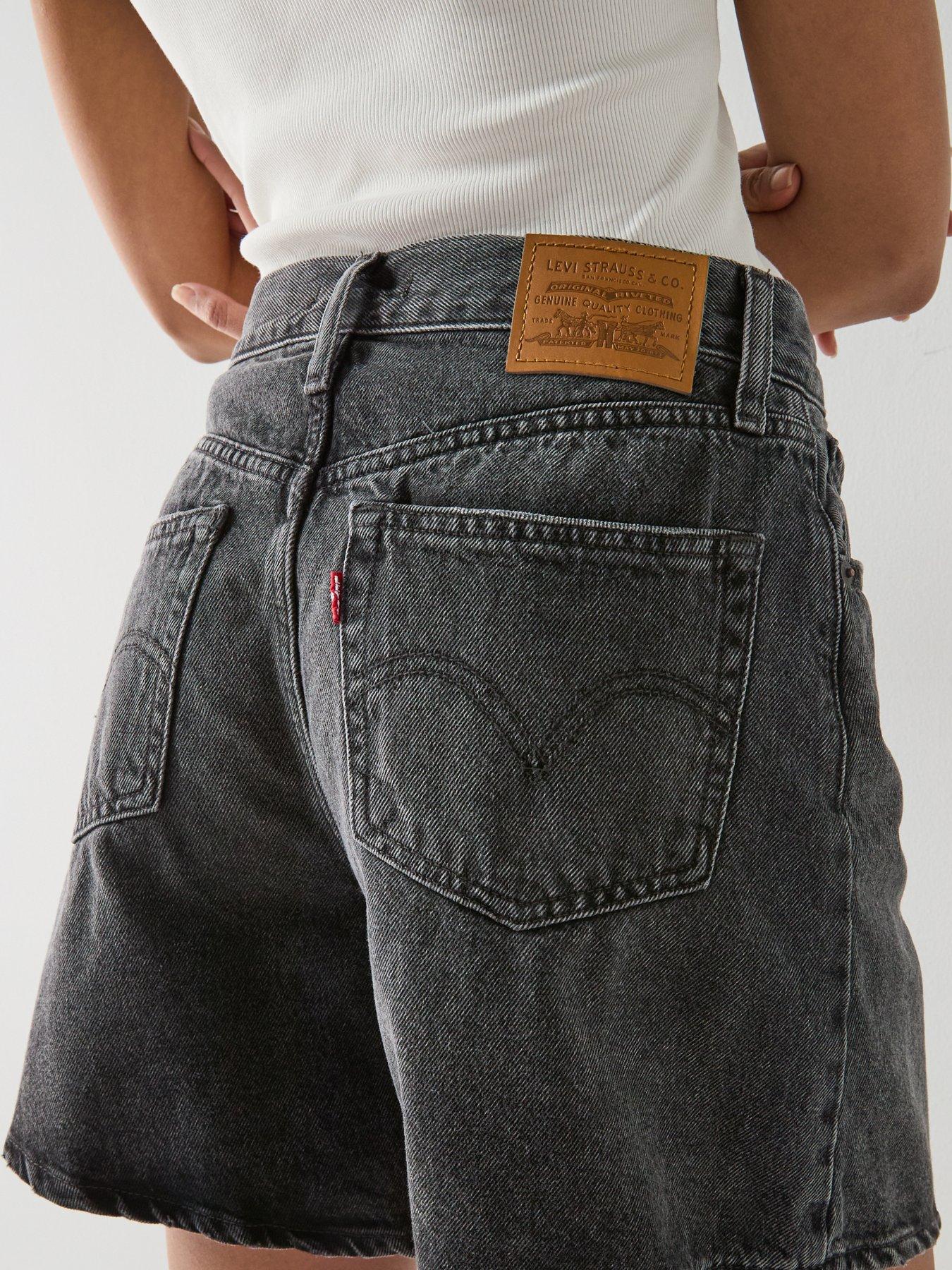 Image 4 of 5 of Levi's High Baggy Short