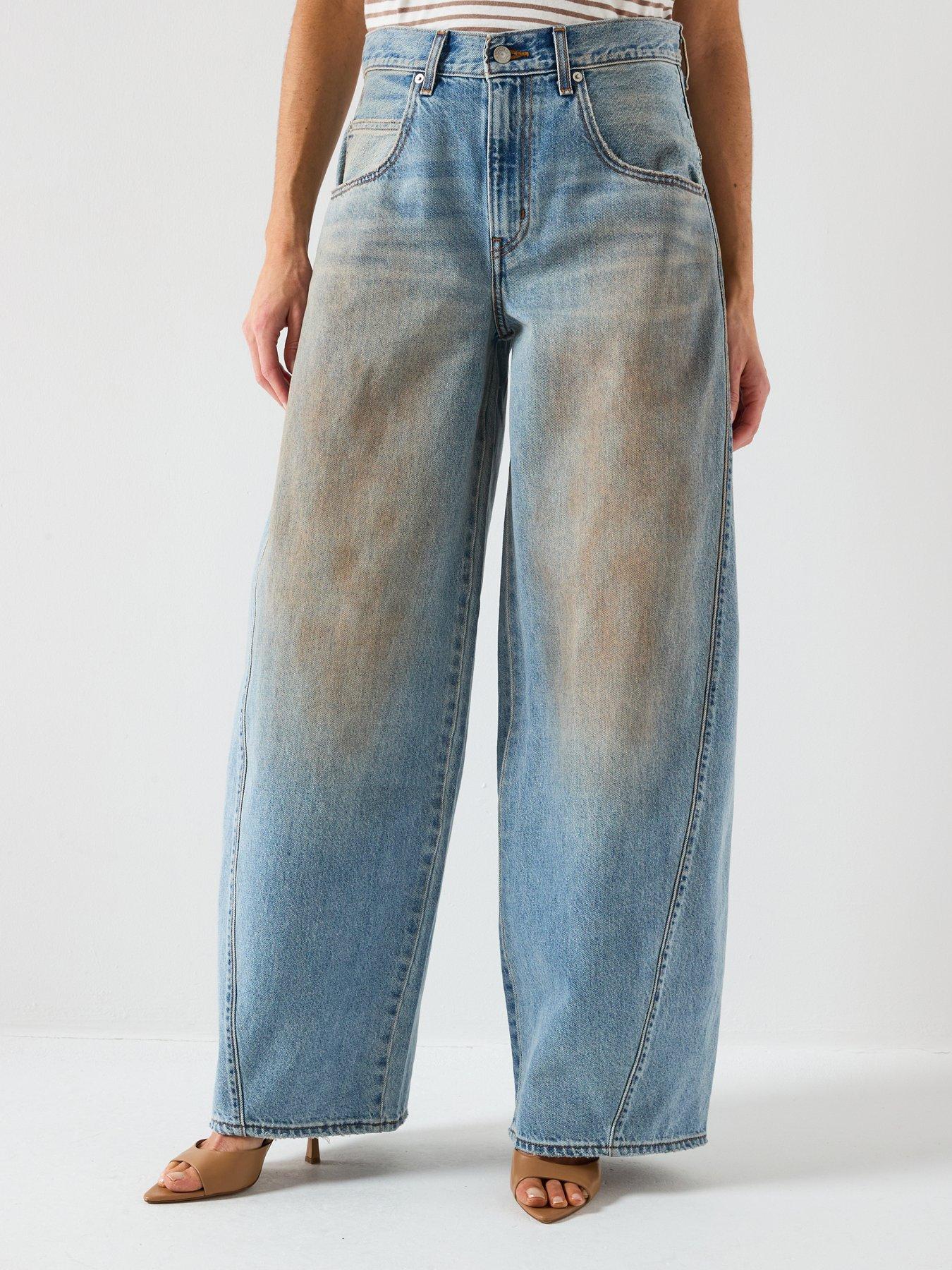 levis-super-baggy-barrelfront