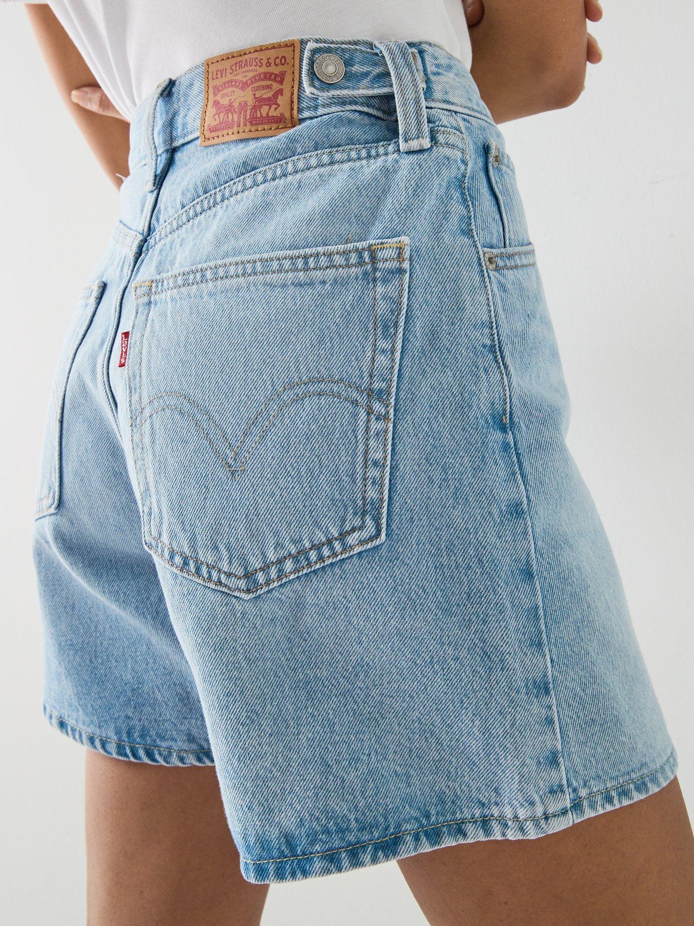 Image 4 of 5 of Levi's Cinch Mid-Thigh Short - Blue
