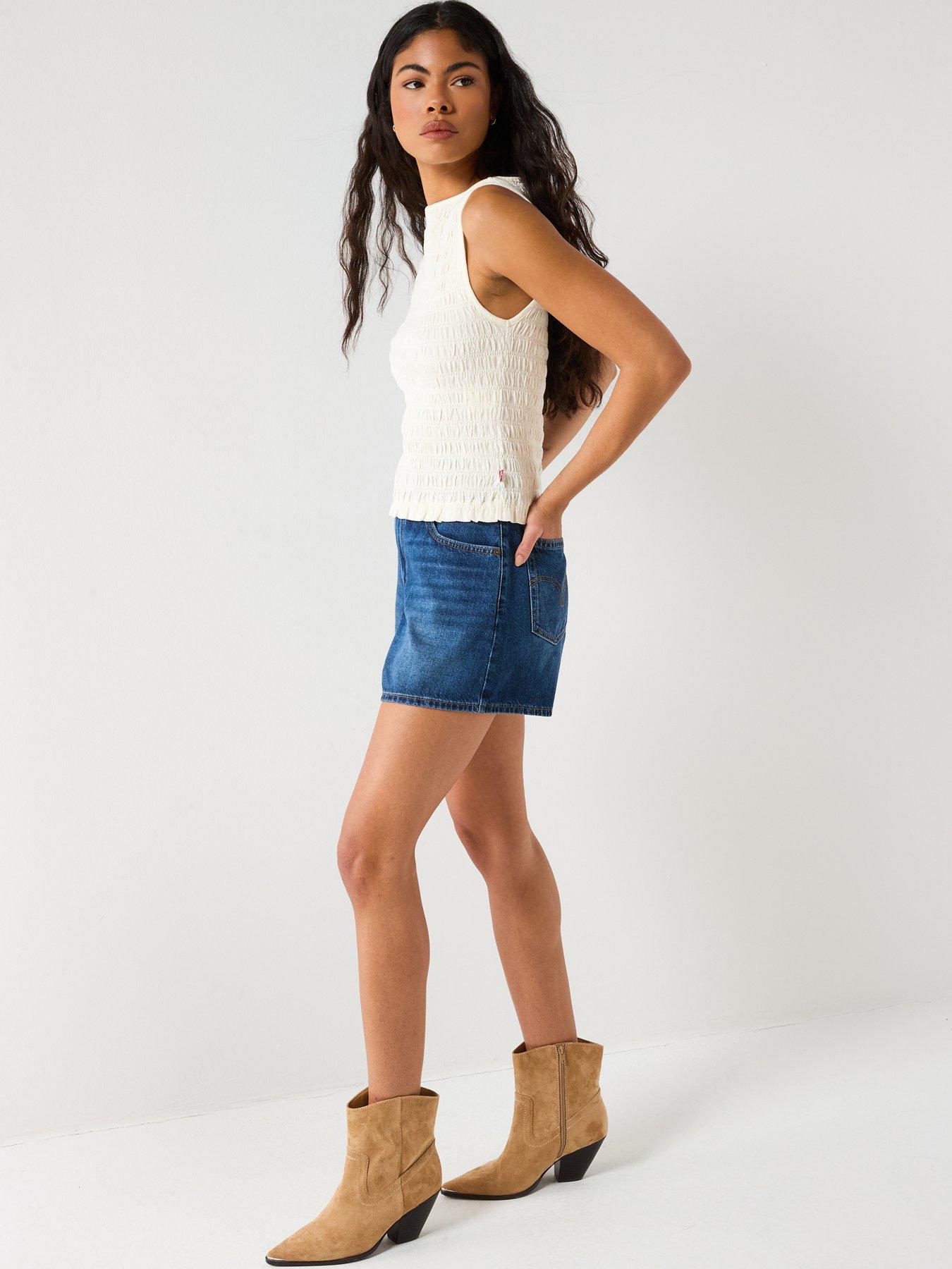 Image 5 of 6 of Levi's Cinch Mid-Thigh Shorts - Blue