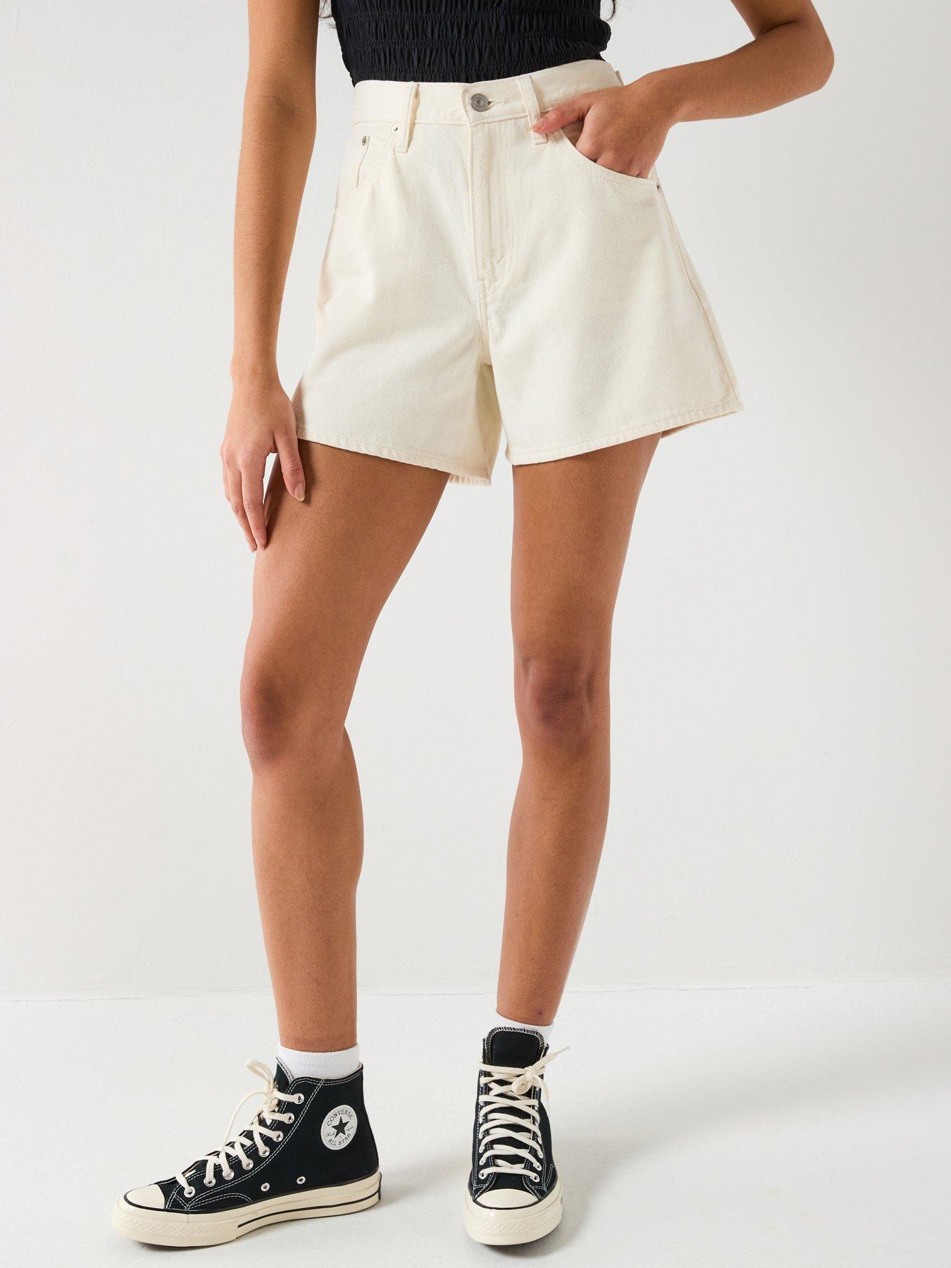 Image 1 of 6 of Levi's Cinch Mid-Thigh Short - White