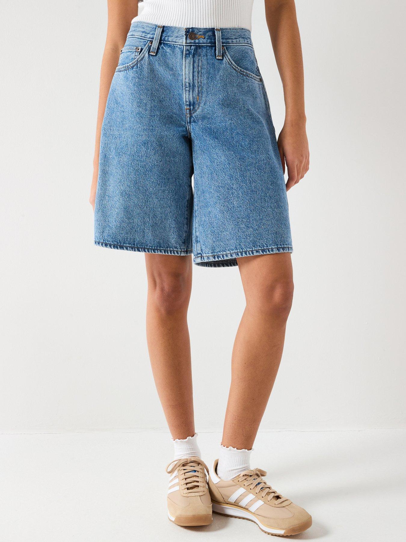 Image 1 of 6 of Levi's Middy Jort - Blue